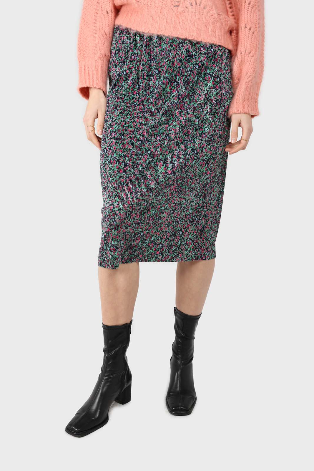 Black and pink floral ribbed maxi skirt_1