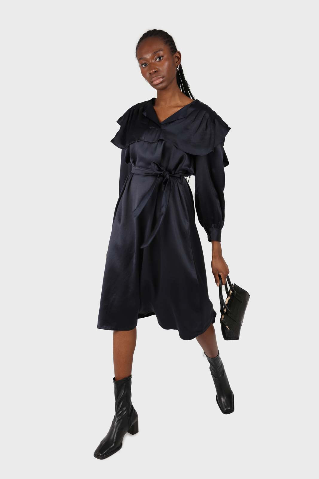 Navy silky wide collar maxi dress_3