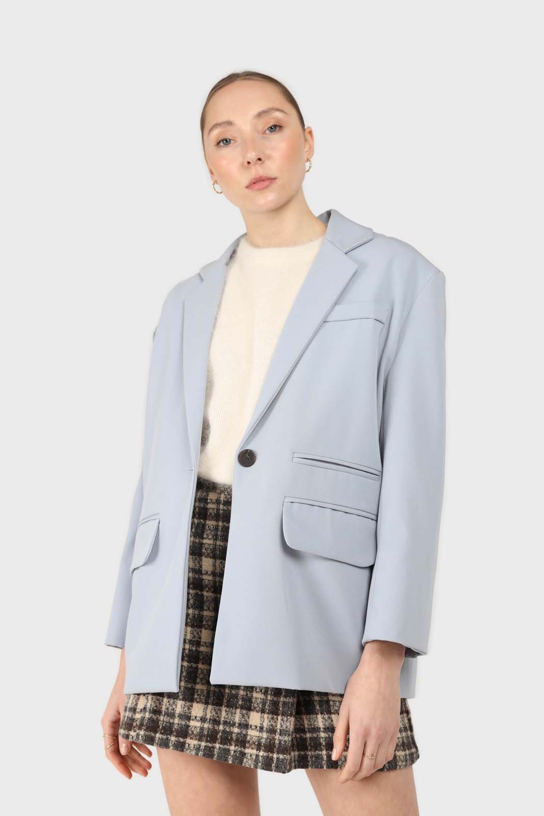 Powder blue contrast button oversized blazer_8