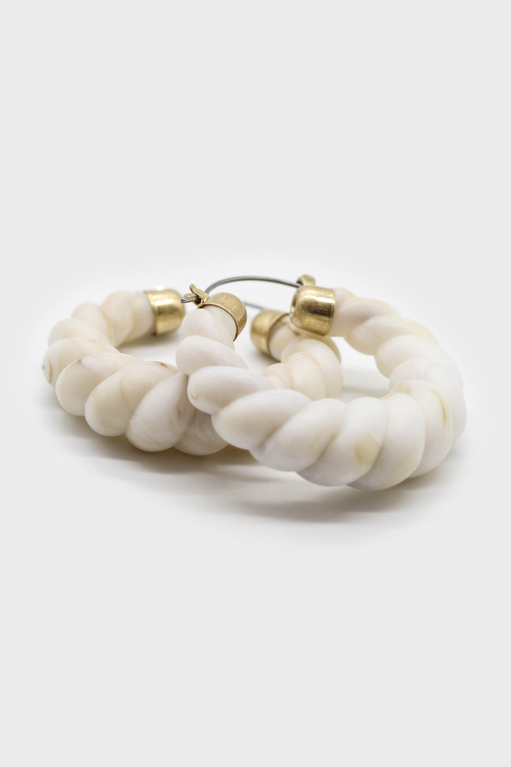 Ivory rope twist hoop earrings_1