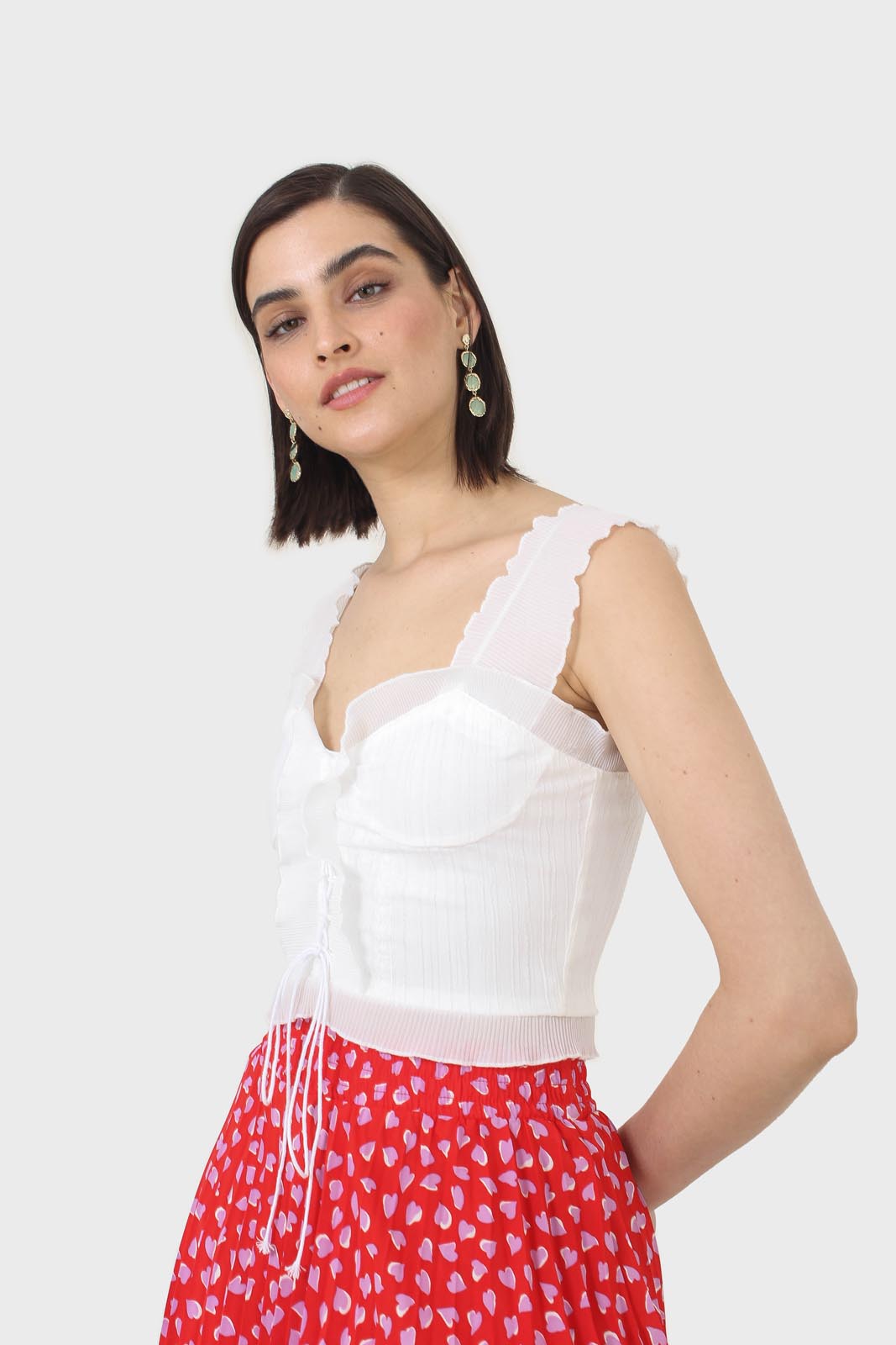 White chiffon trim lace up front tank top_5