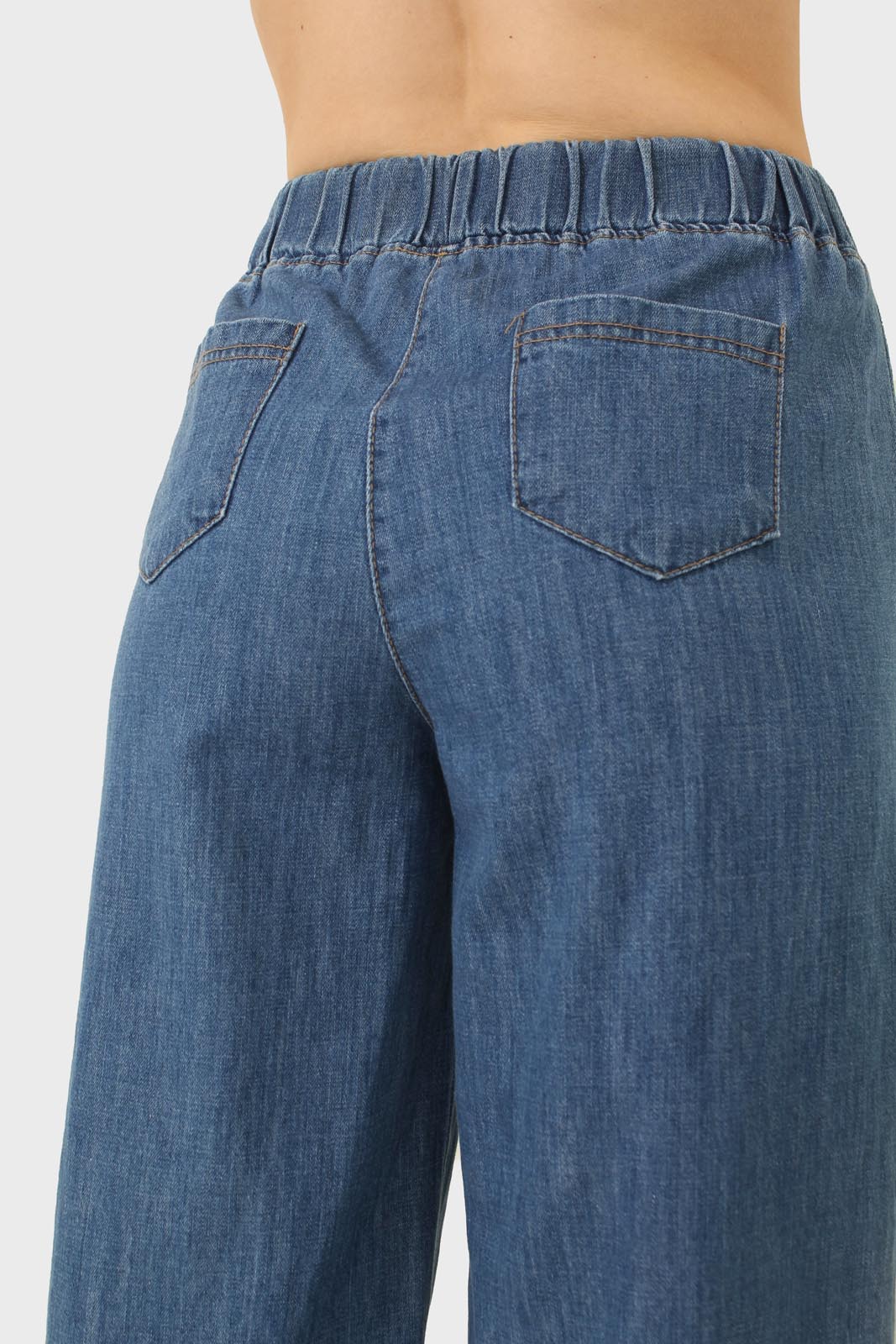 Blue pin tuck raw hem jeans_7