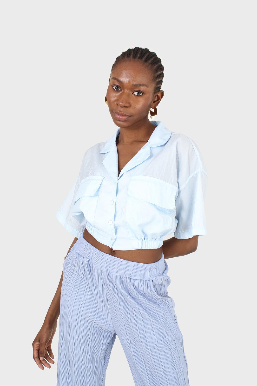 Light blue tie back short sleeved shirt_1
