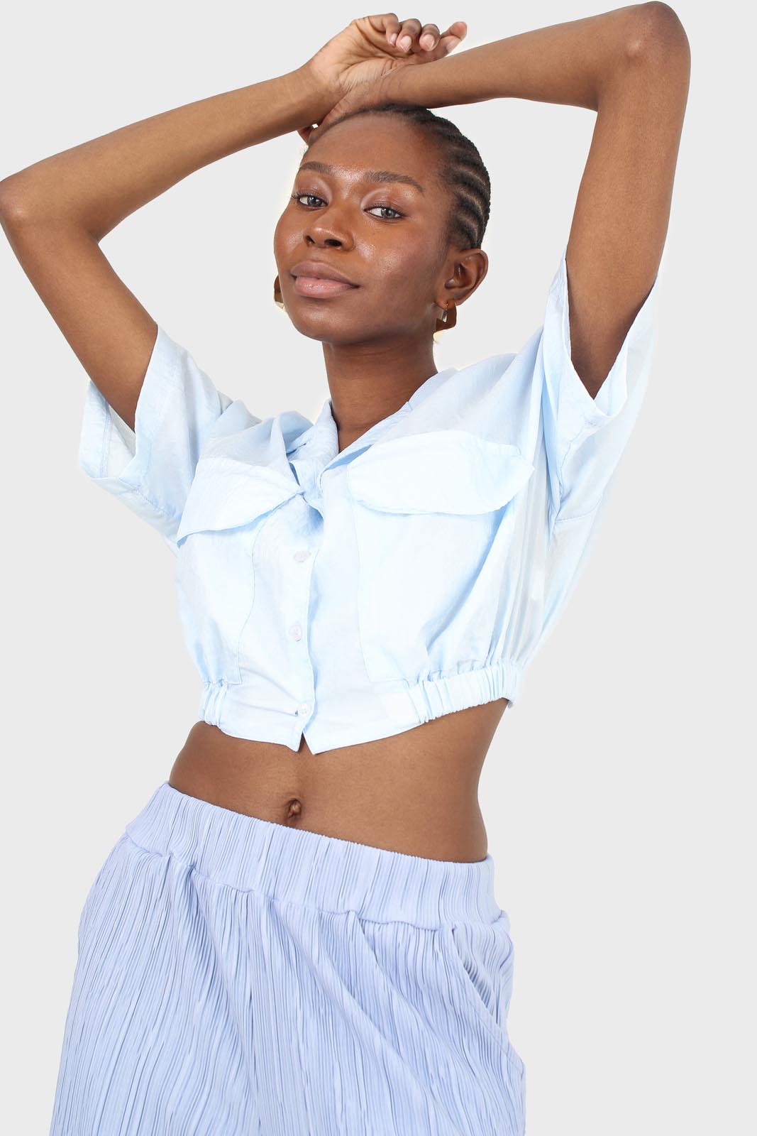 Light blue tie back short sleeved shirt_6