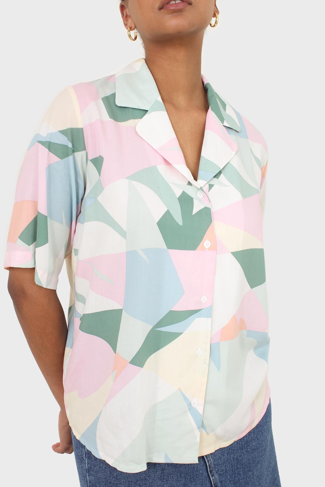 Pink multicolor graphic print short sleeved shirt_3