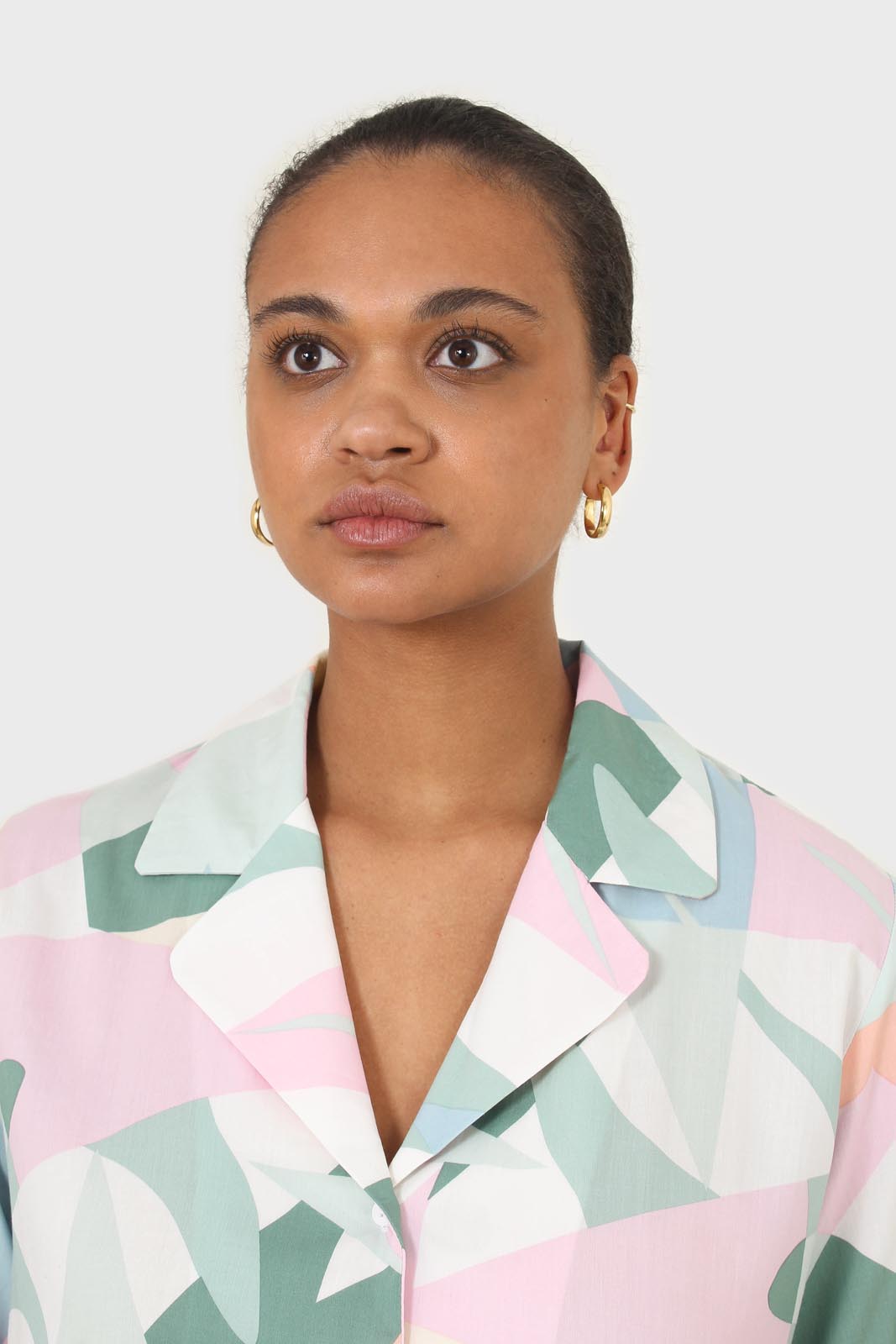 Pink multicolor graphic print short sleeved shirt_4