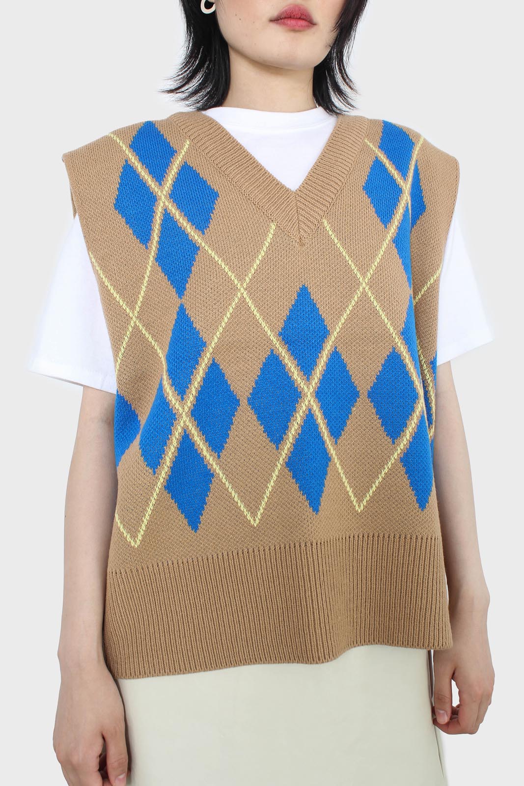 Camel and bright blue argyle sweater vest_6