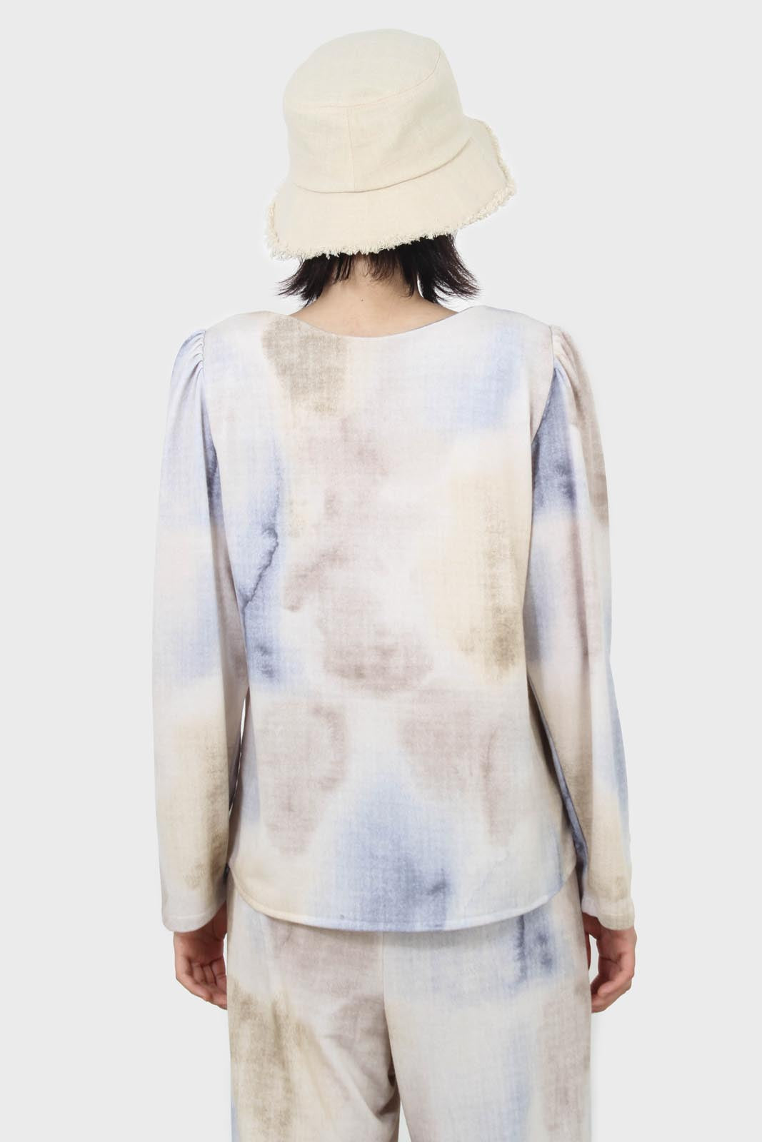 Beige and blue tie dye long sleeved top_7