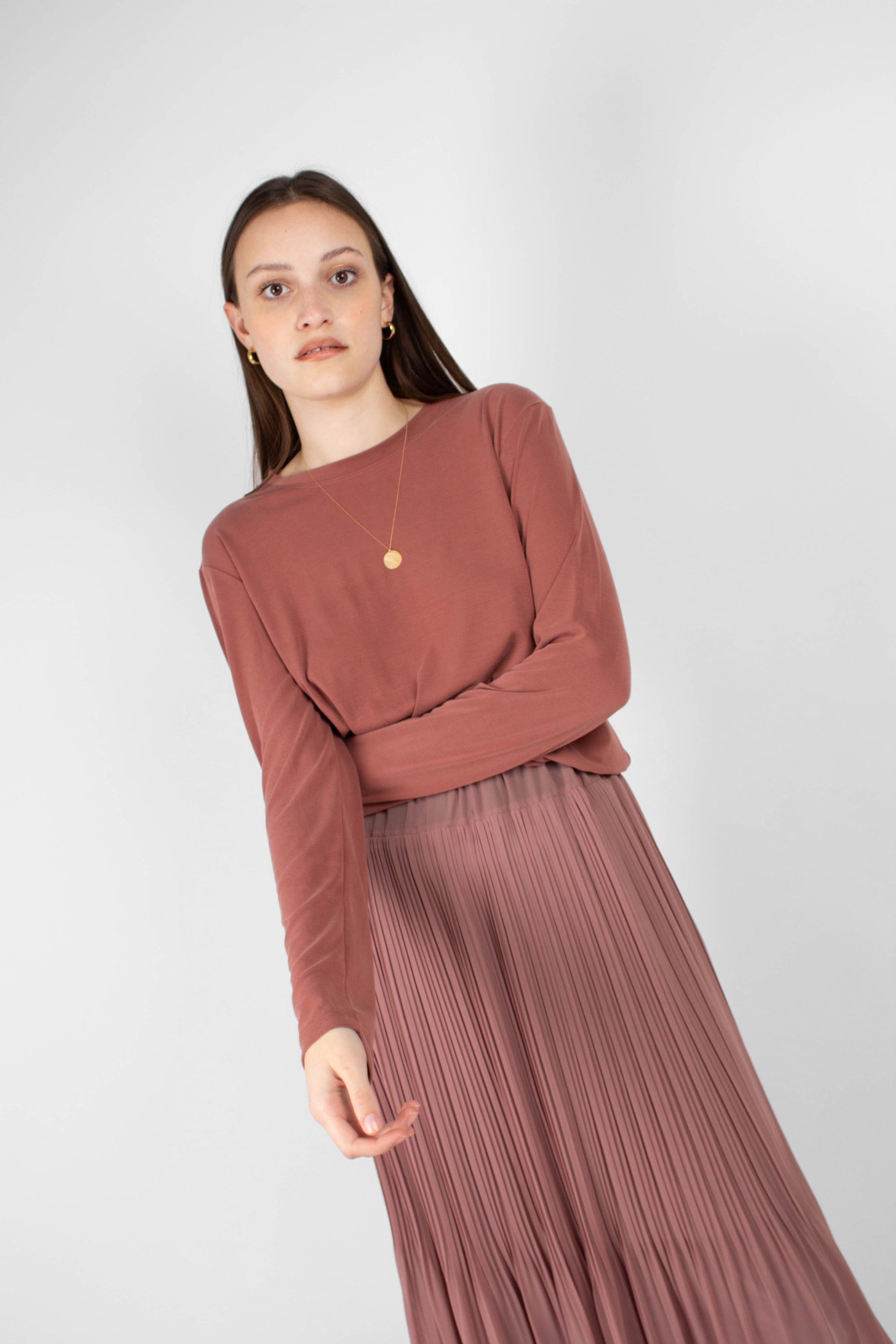 Rust high neck perfect long sleeved tee_10