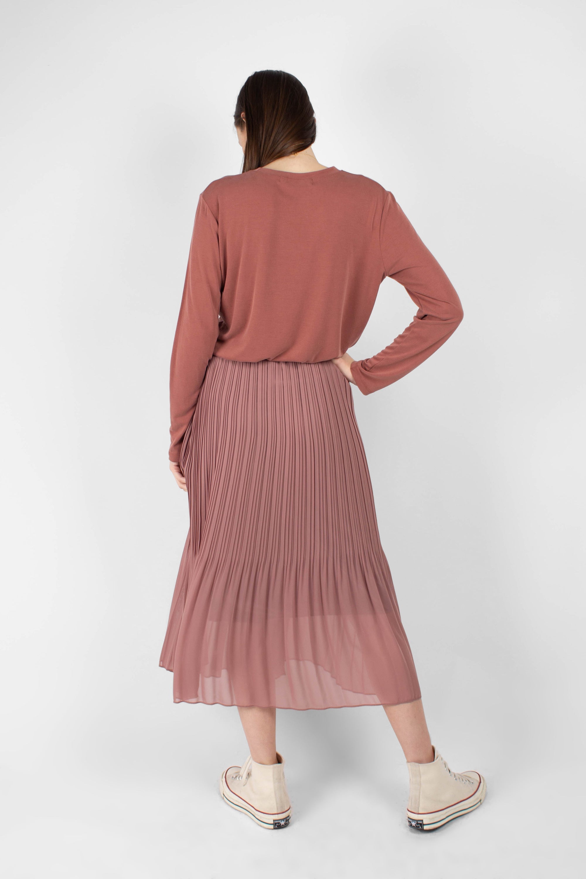 Rust high neck perfect long sleeved tee_12