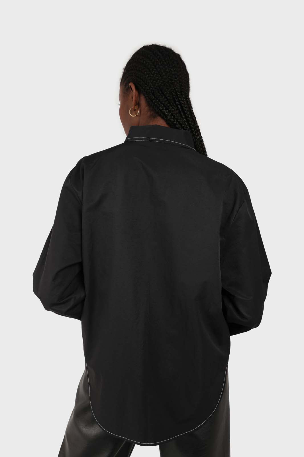 Black and white contrast stitch oversized shirt_2