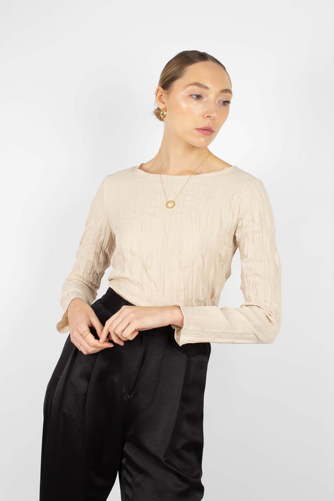 Beige wrinkled long sleeved top_6
