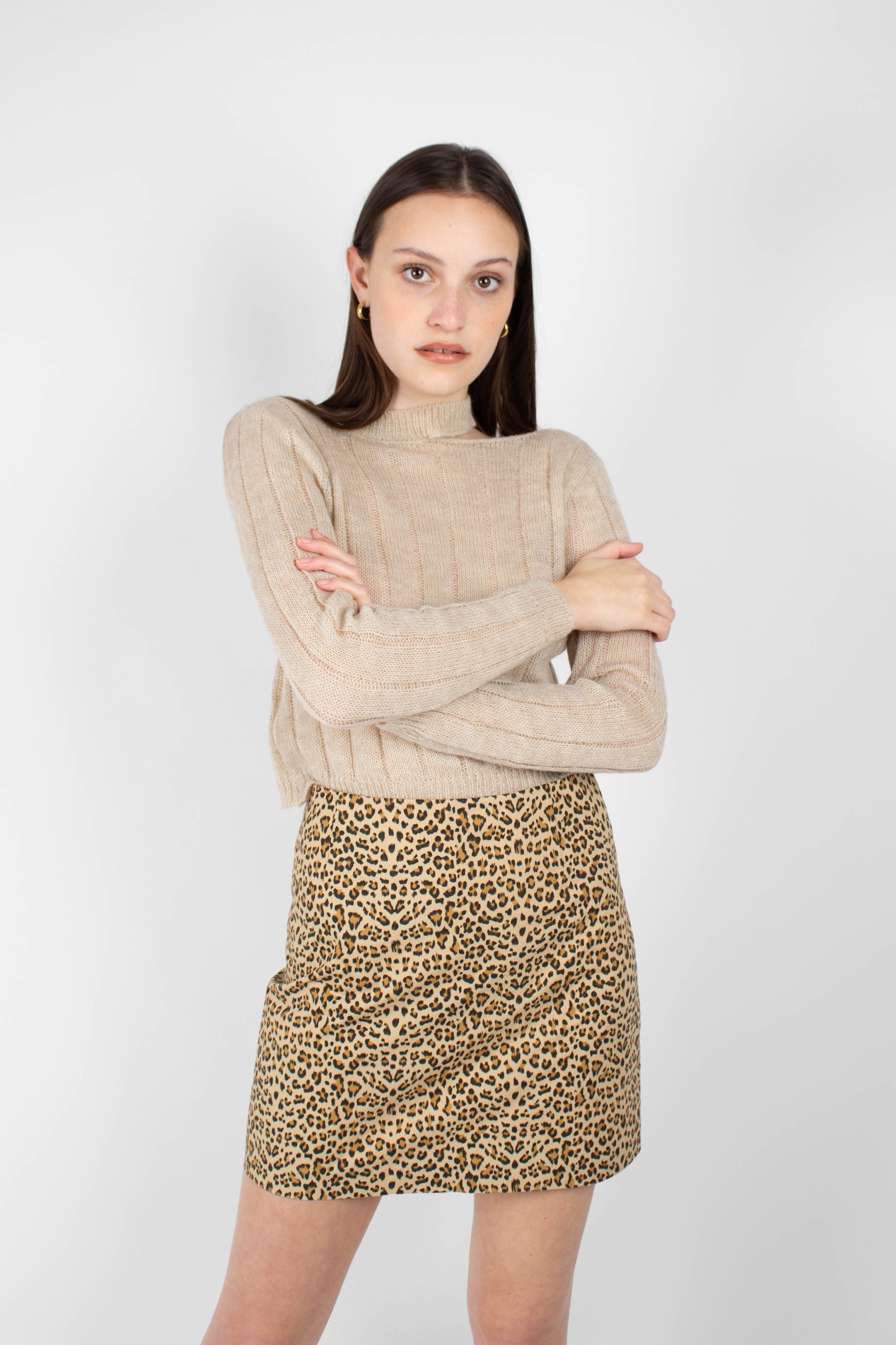 Beige neck slit cropped long sleeved knit top_1
