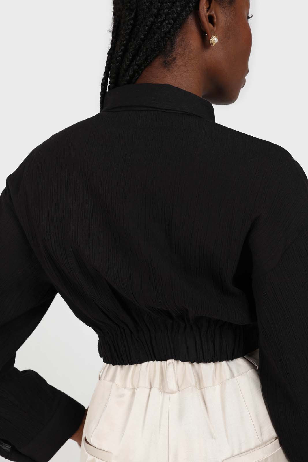 Black twist front cropped shirt_6