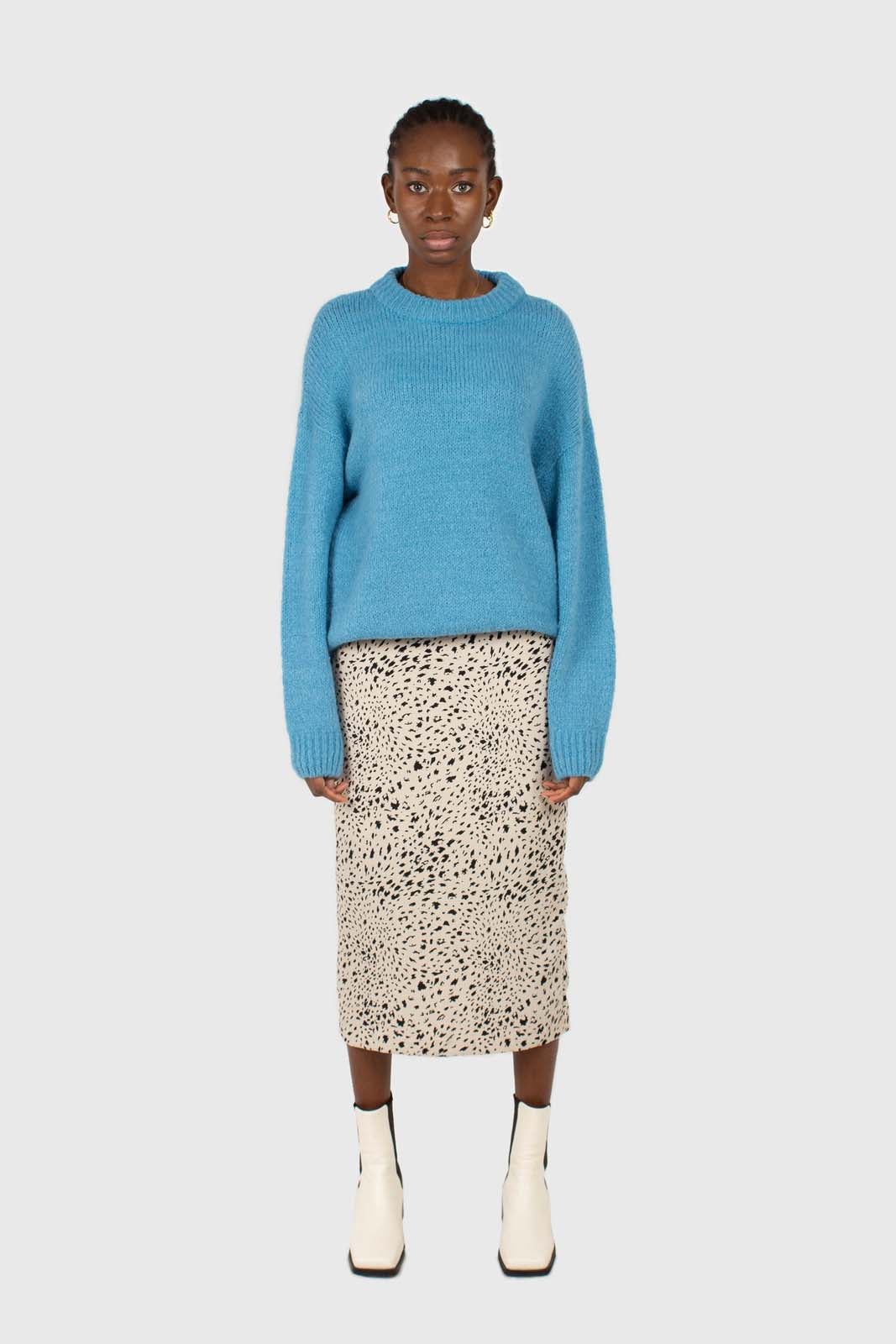 Bright blue oversized crew neck jumper_4