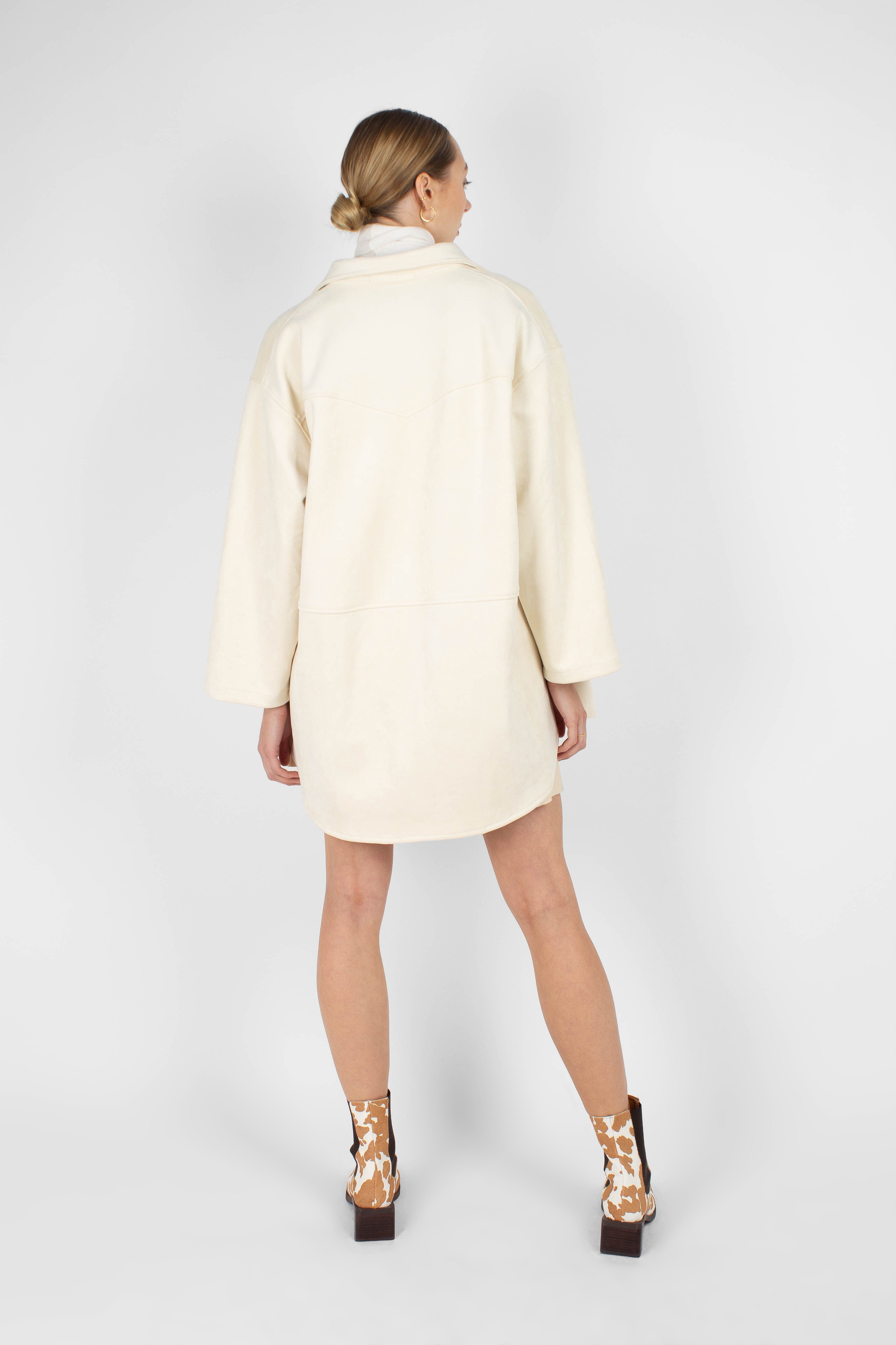 Ivory vegan suede oversized shirt_4