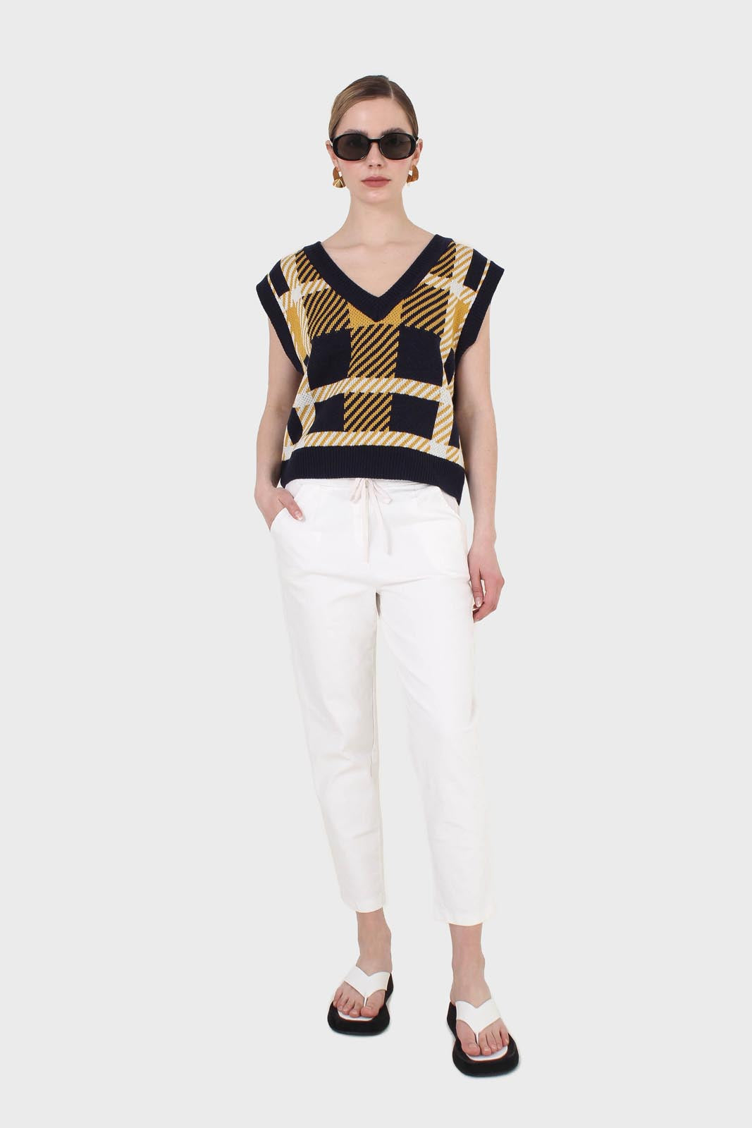 Navy and yellow plaid knit vest_3