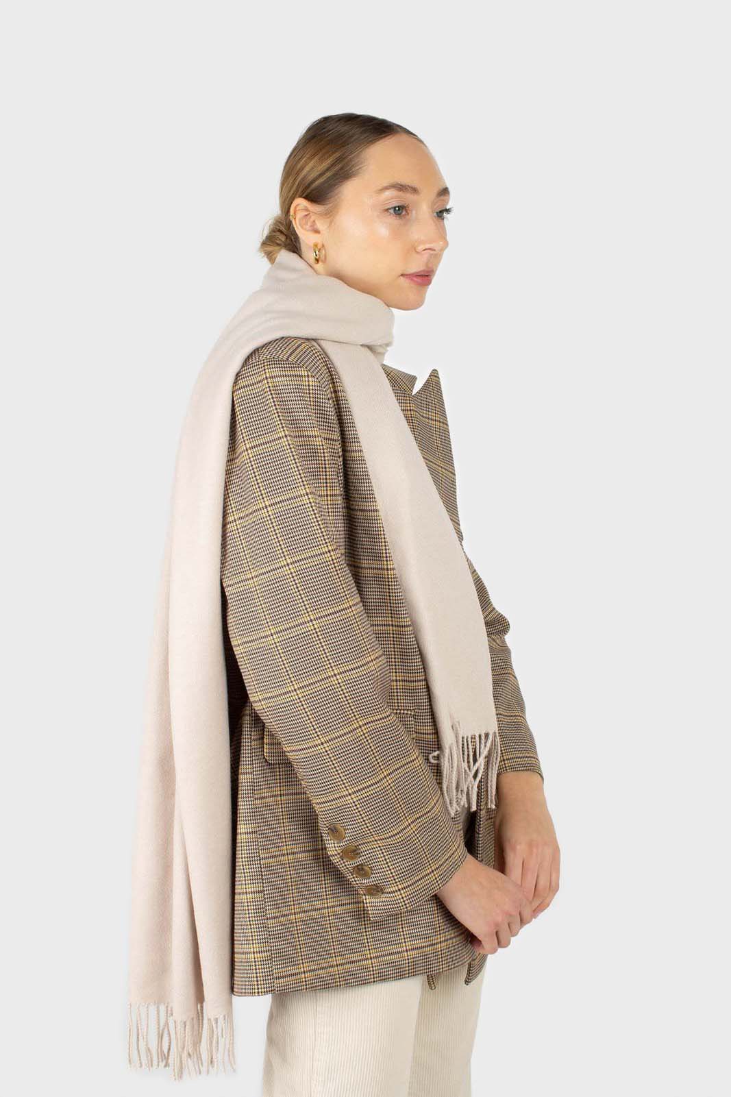 Beige and yellow houndstooth checked oversized blazer_3