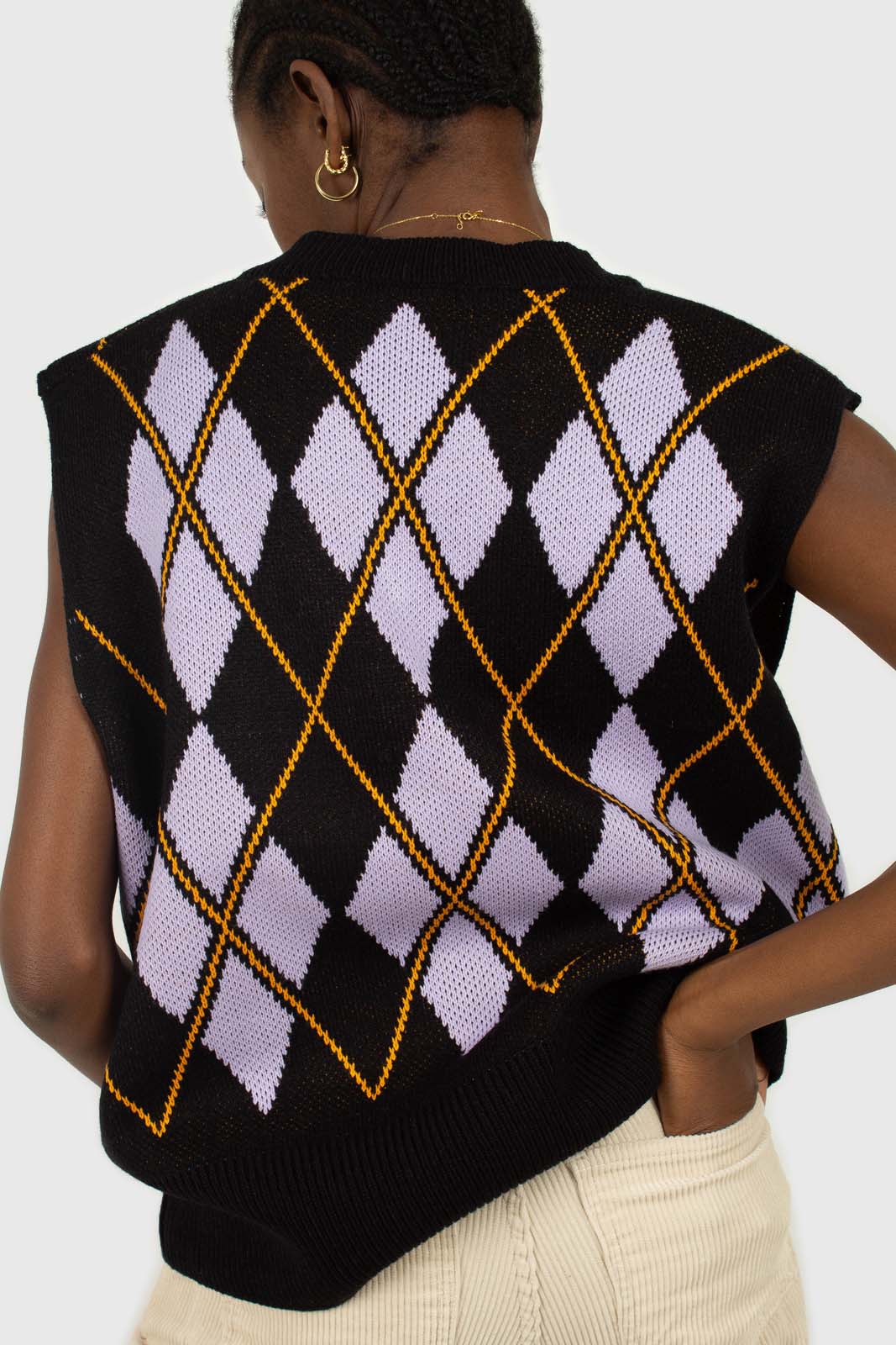 Black and lilac argyle sweater vest_11