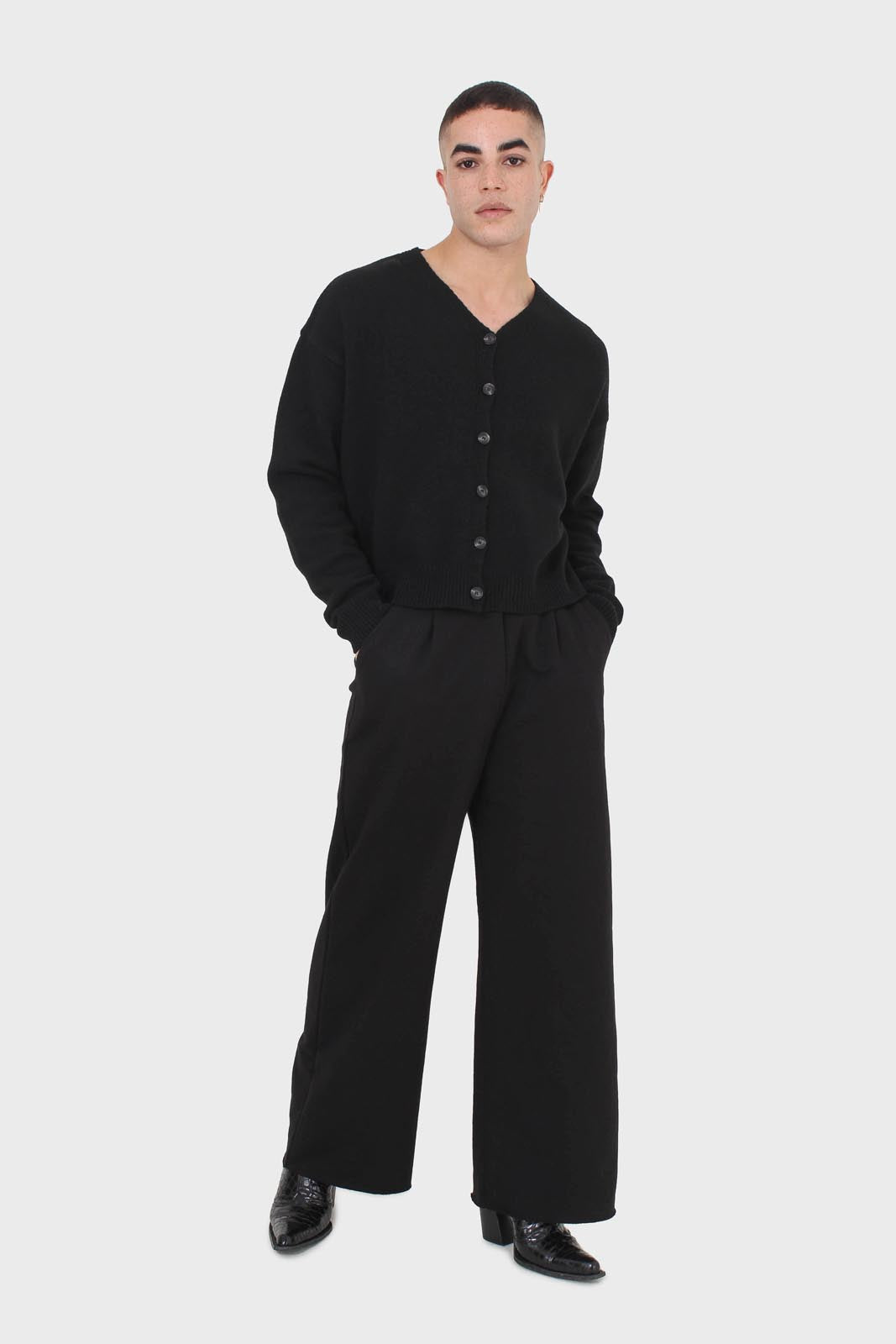 Black wool blend v-neck loose fit cardigan_2