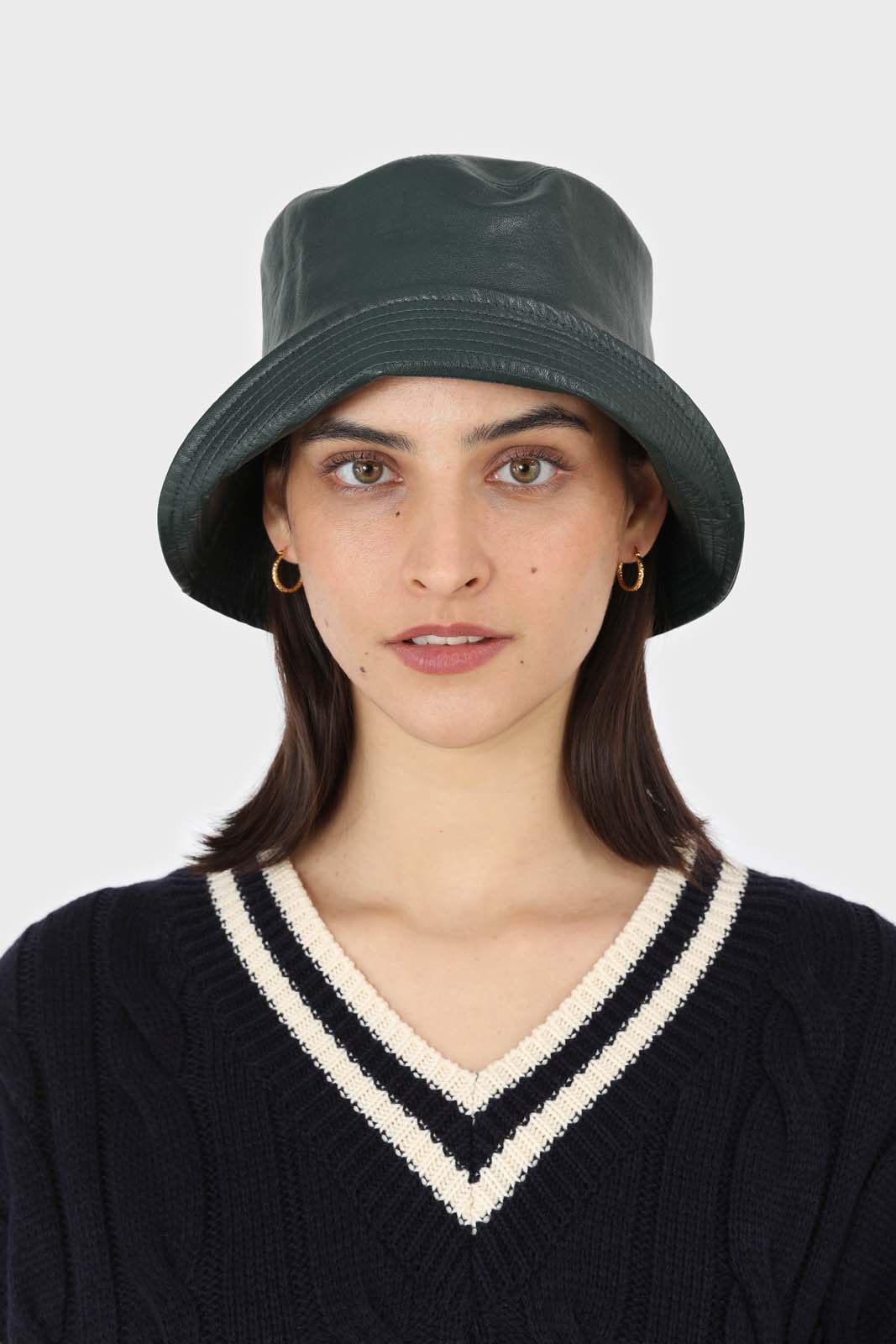 Green vegan leather bucket hat_4