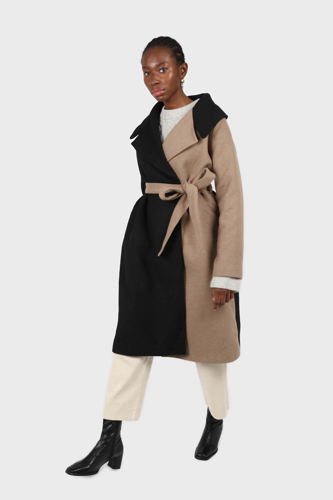 Beige and black wool blend contrast panel belted coat_3