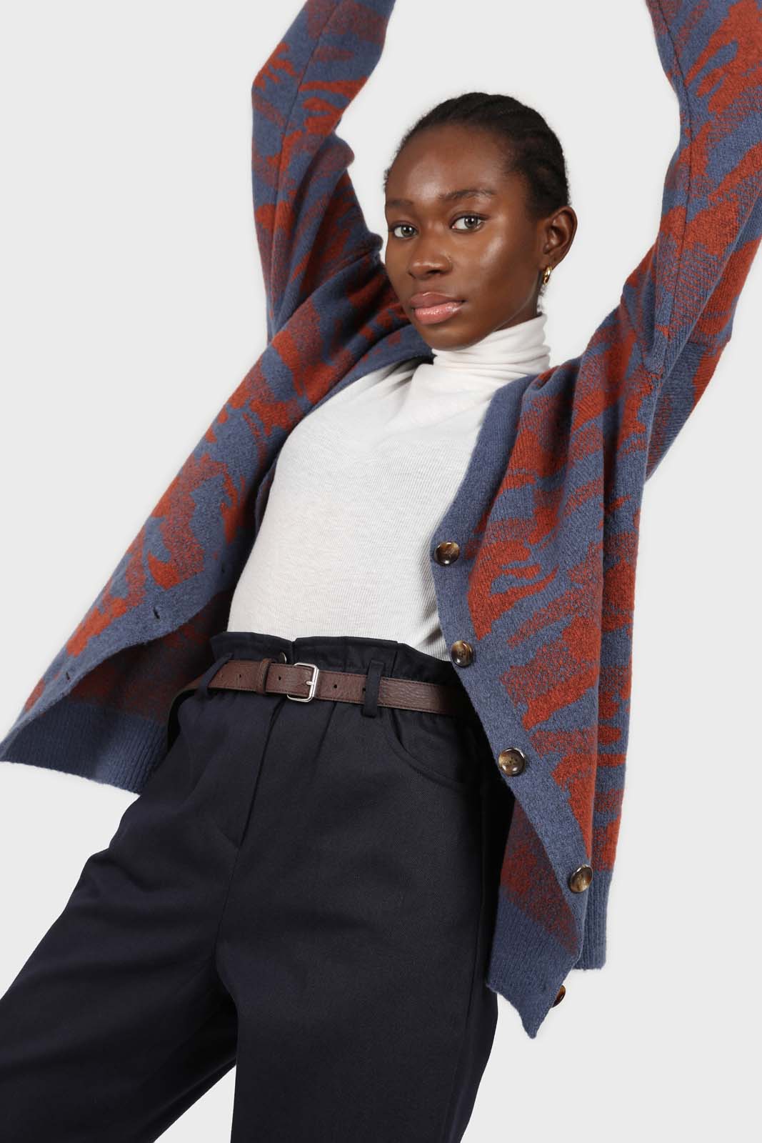 Blue and brown abstract pattern cardigan_6