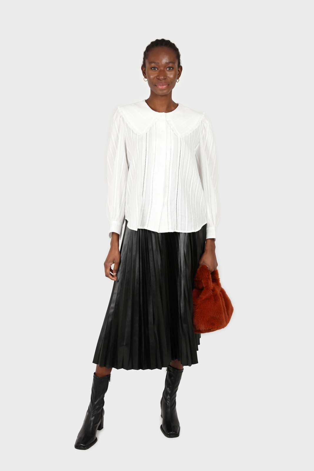 White lace trim large collar blouse_3