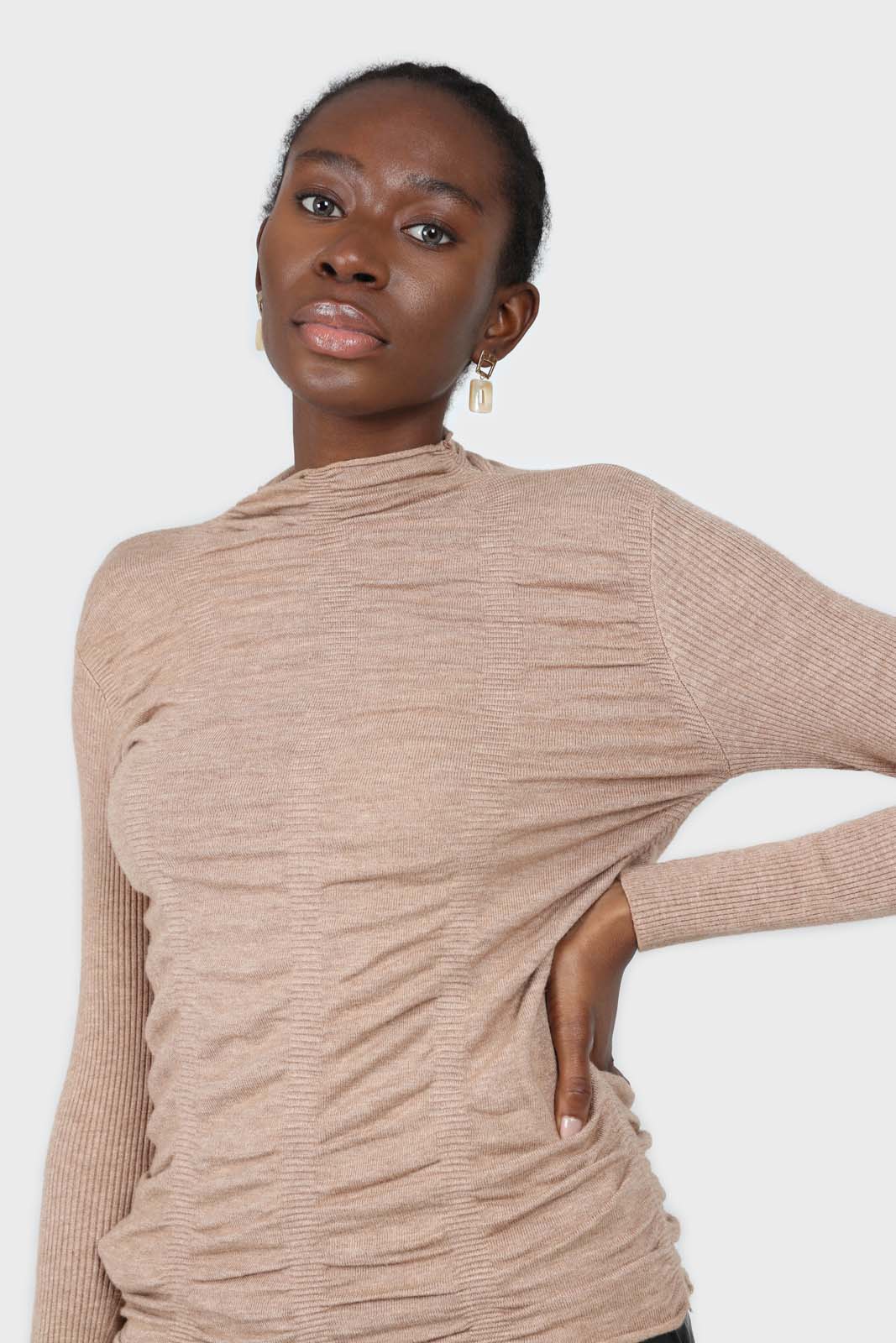 Dark beige wrinkle tier mock neck knit top_3