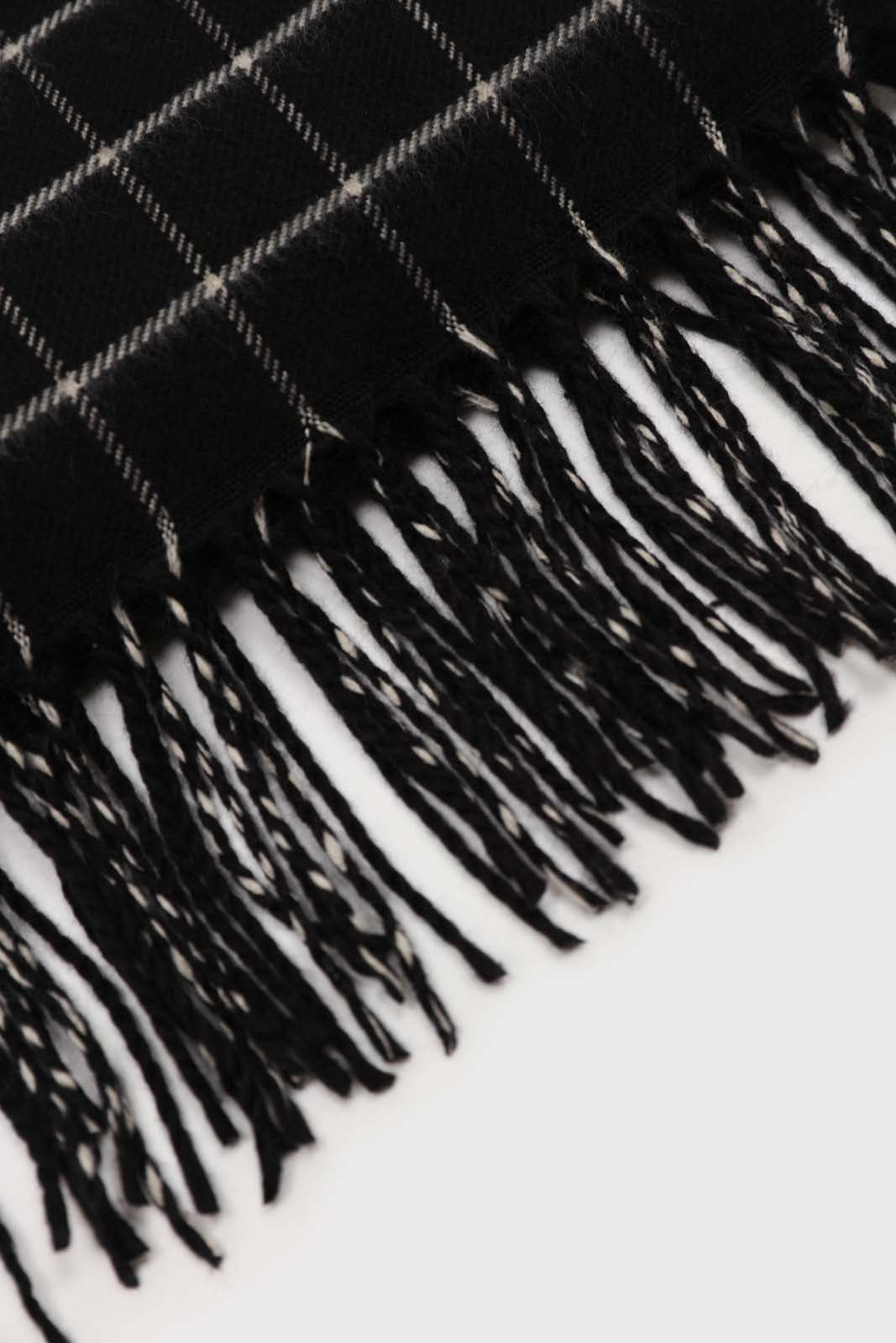 Black and white box check scarf_4