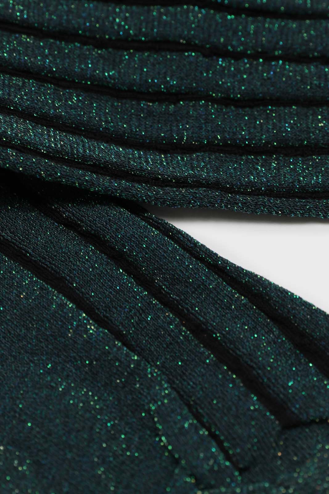Green contrast metallic ribbed socks_2