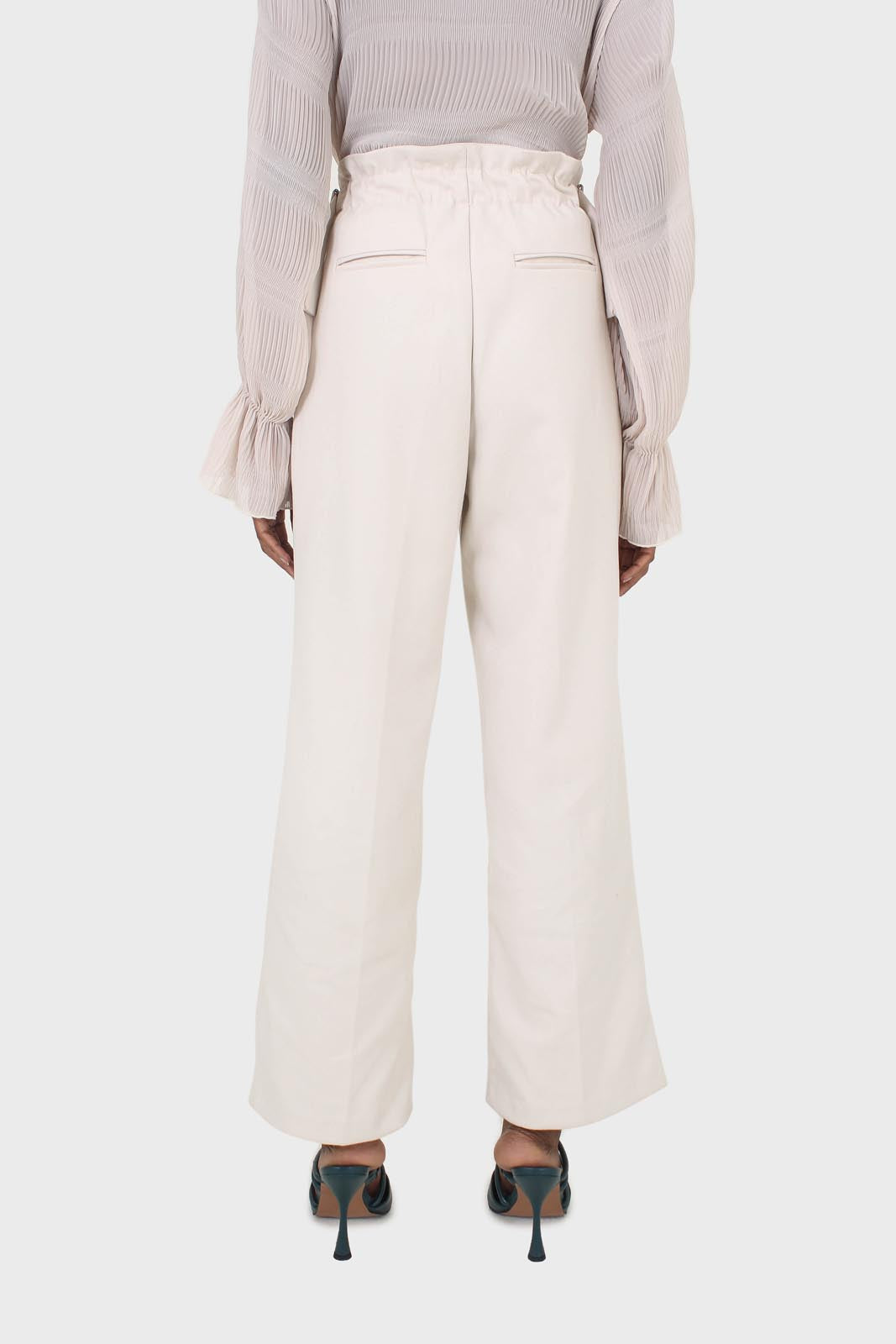 Ivory side buckle wide leg trousers_3