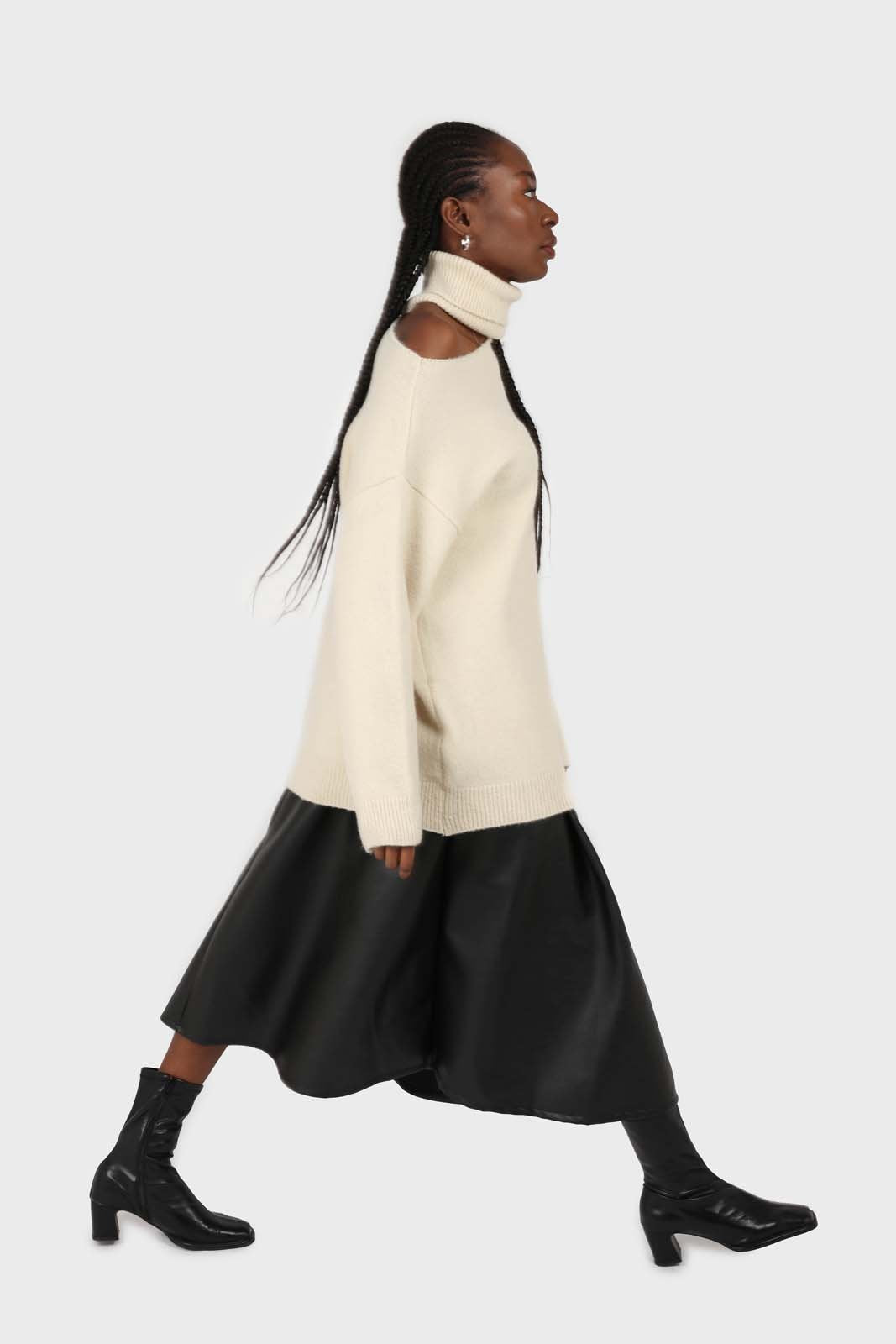 Black vegan leather button front skirt_6