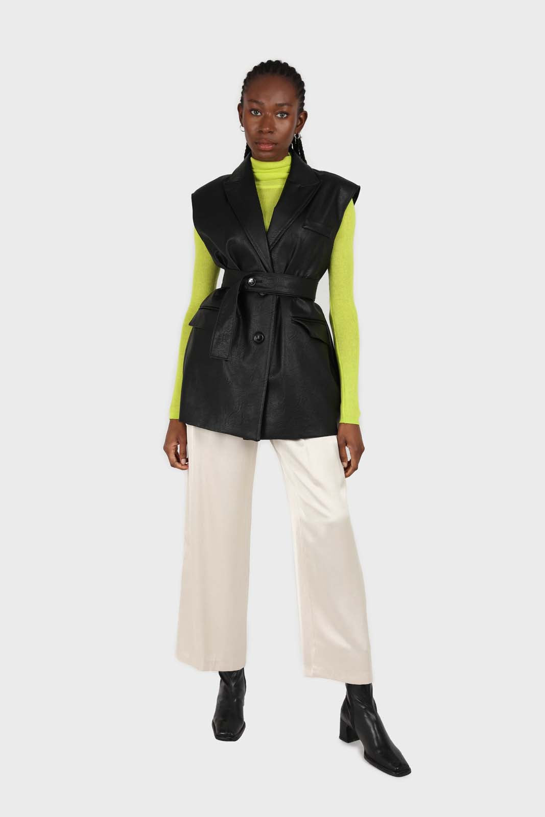 Black vegan leather belted gilet_2