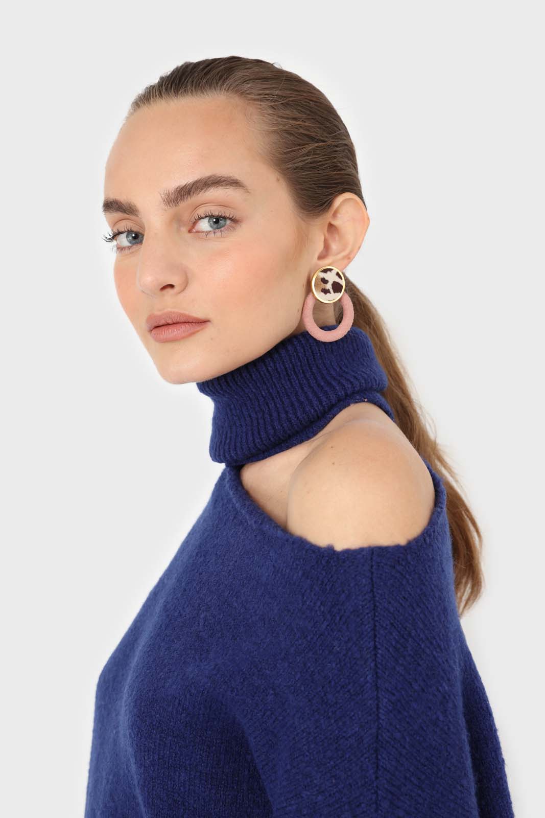 Cobalt blue slit neck turtleneck jumper_7