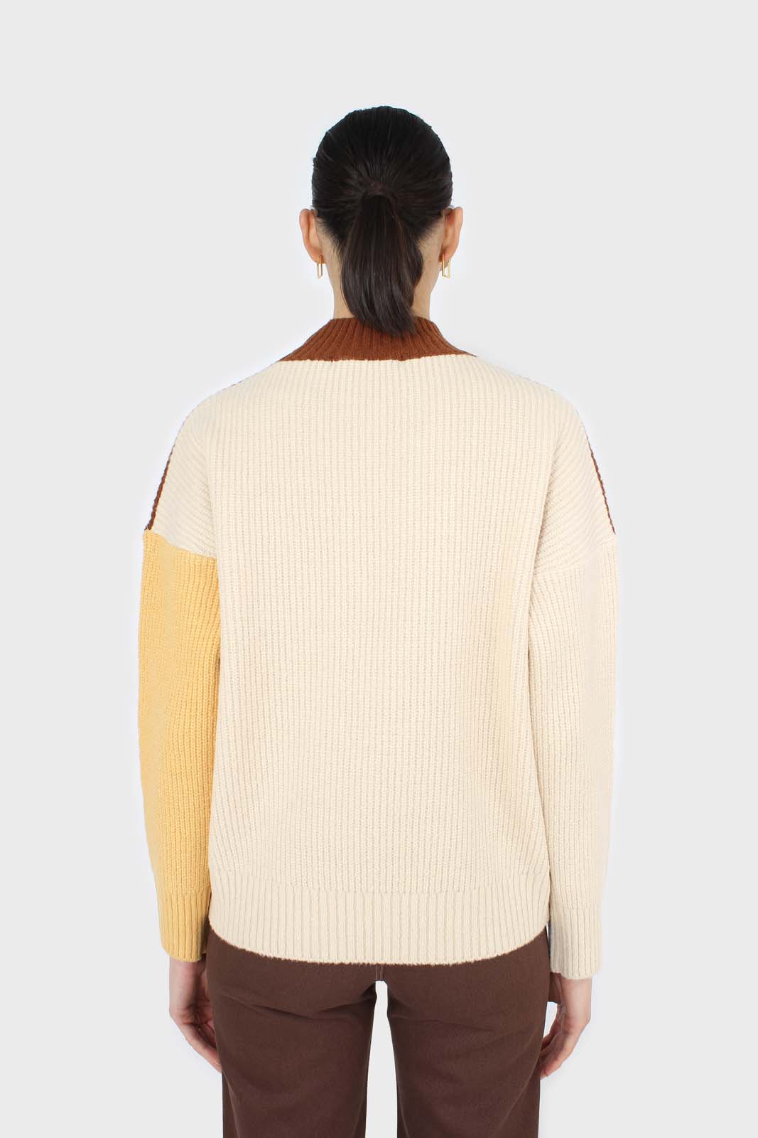 Brown and yellow diagonal block mock neck jumper_7