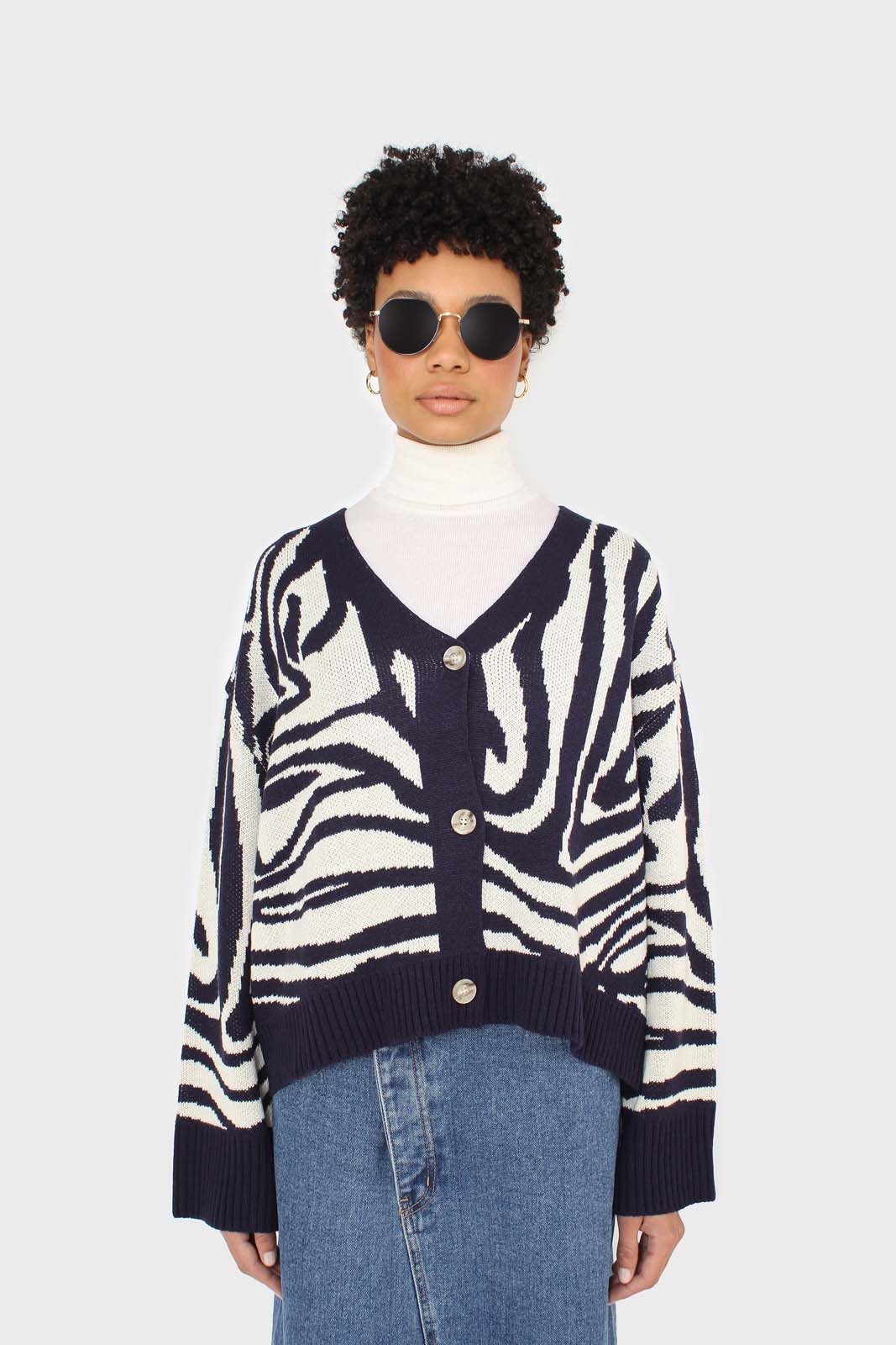 Navy blue and ivory intarsia zebra cardigan_6