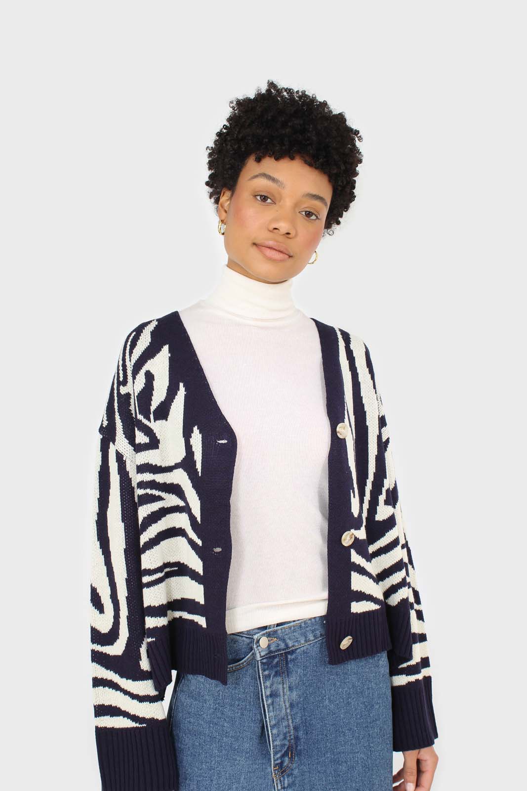 Navy blue and ivory intarsia zebra cardigan_9