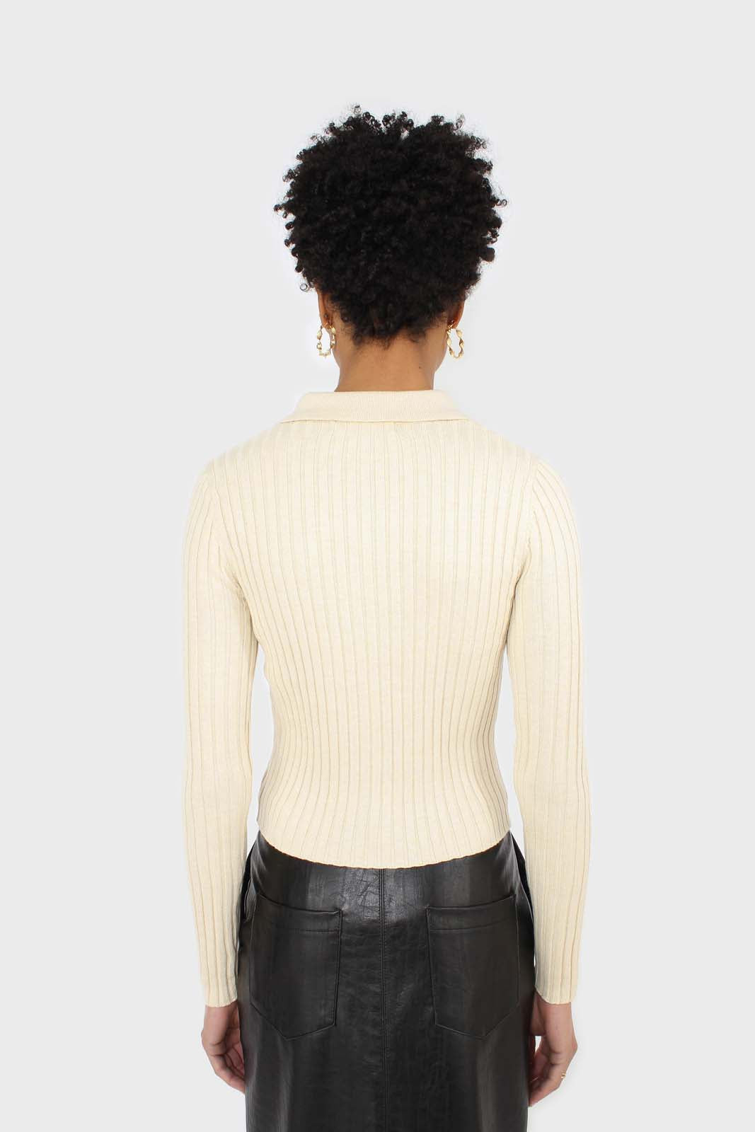 Light beige zip up fitted knit top_2