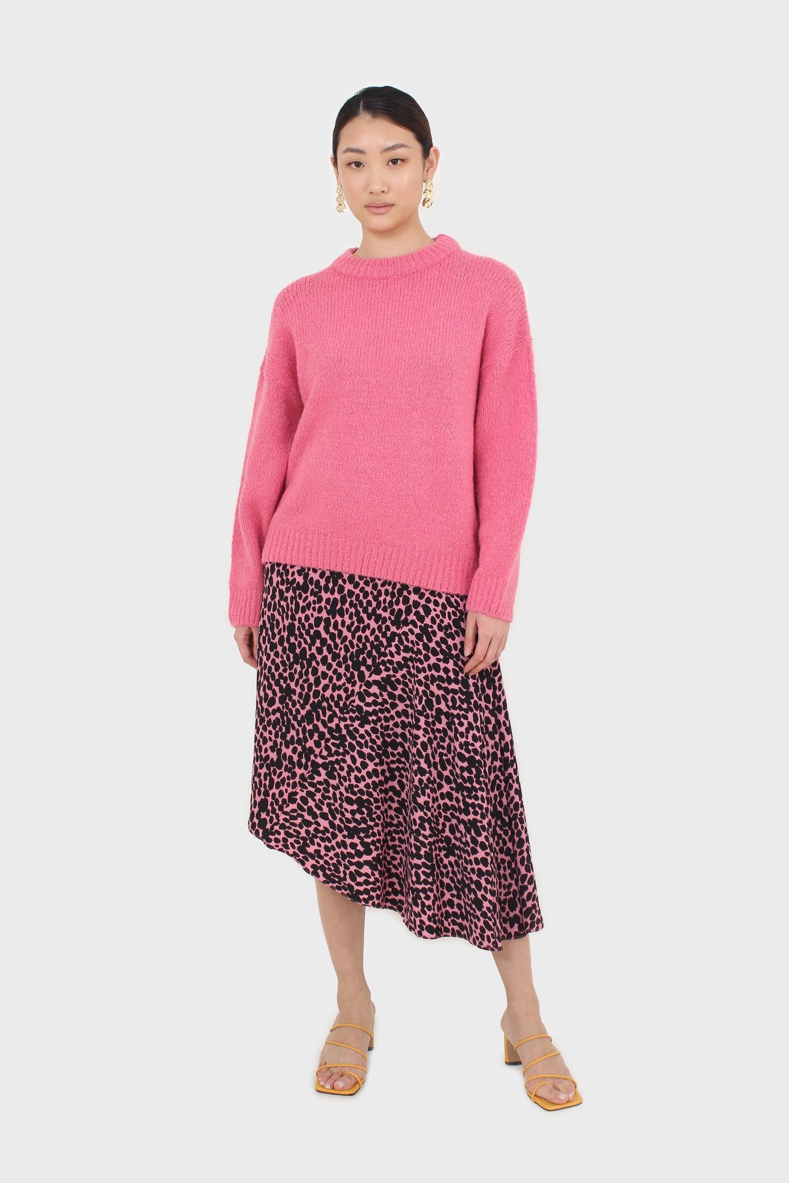 Hot pink oversized crew neck jumper_6