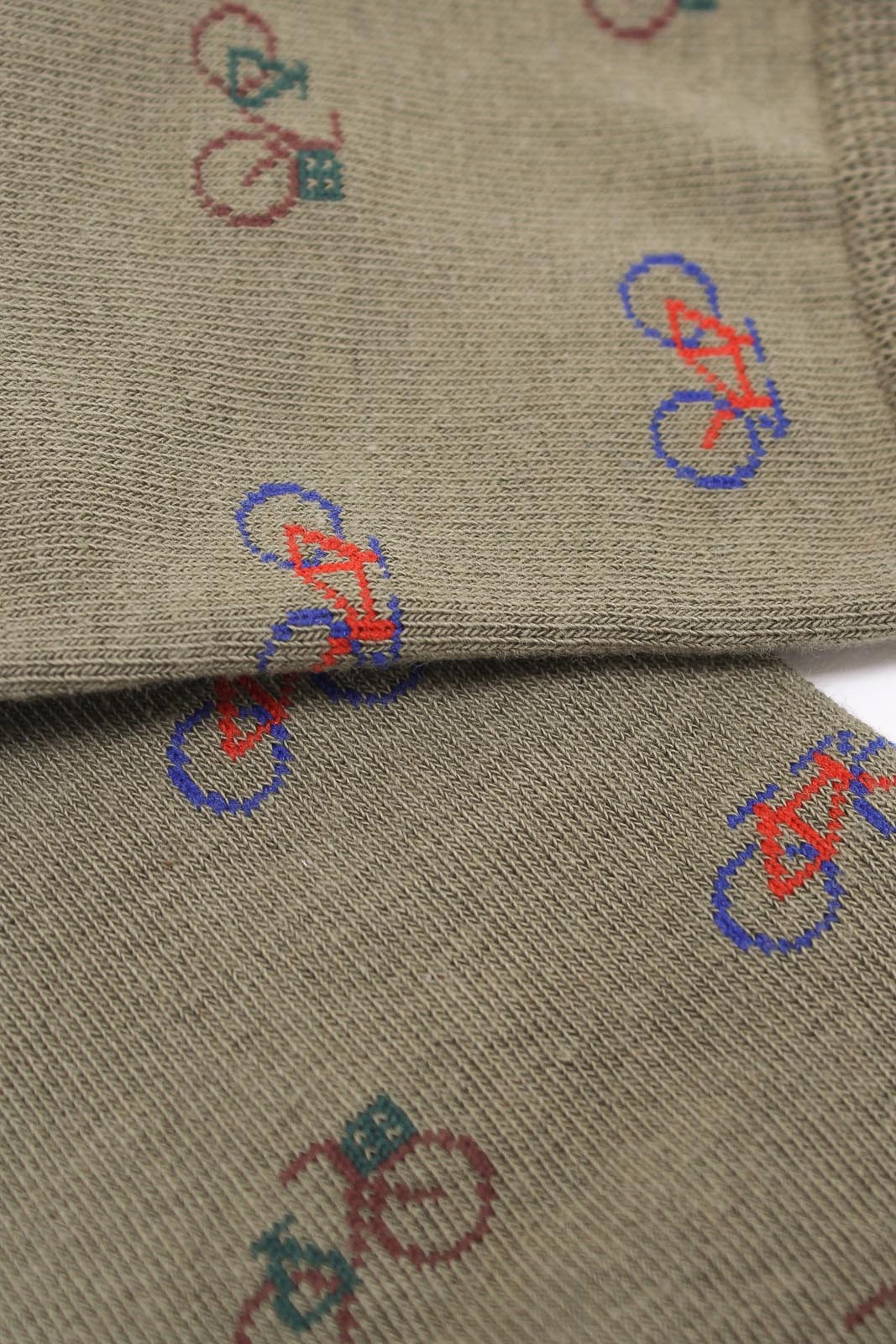 Pale khaki tiny bicycle socks_2