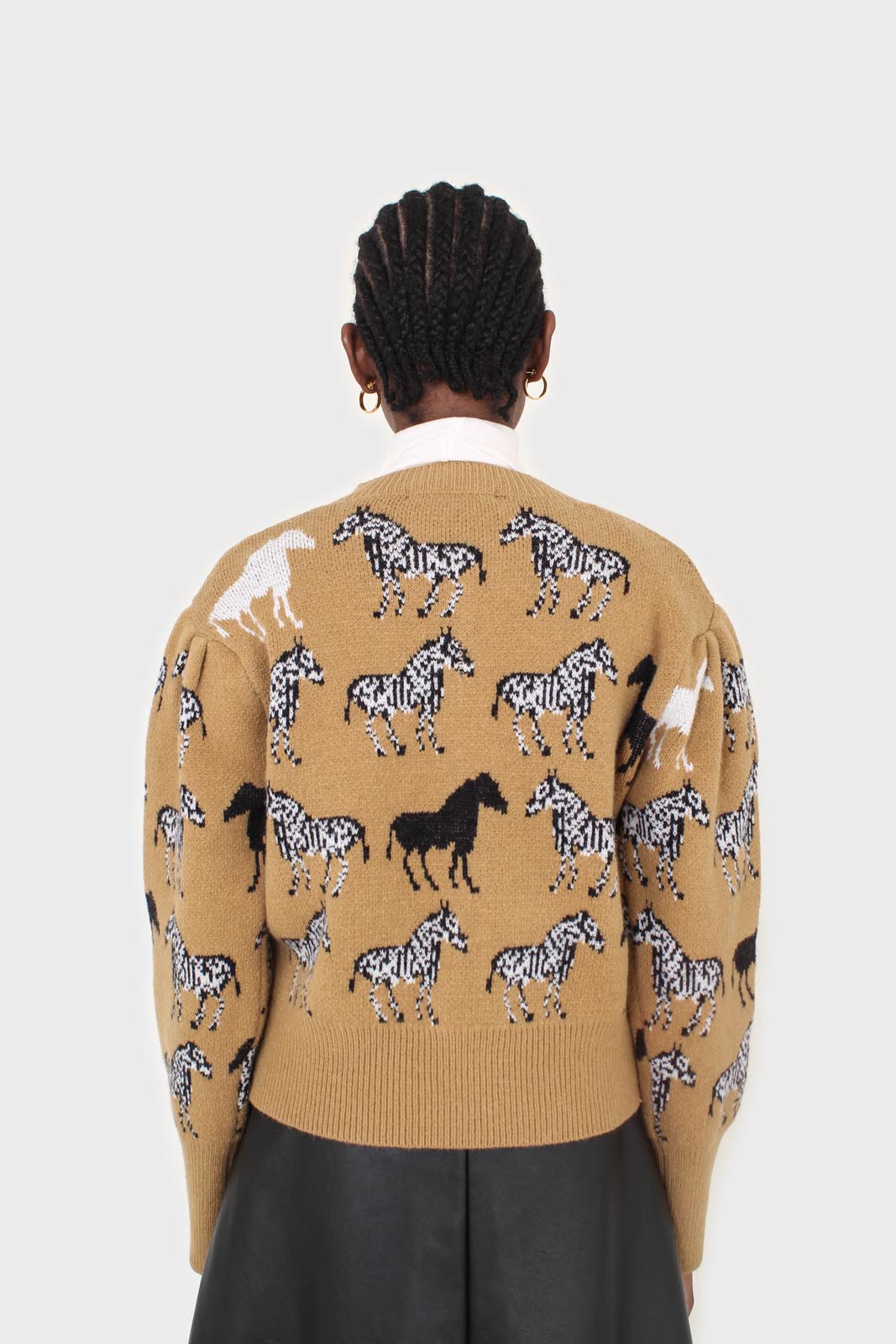 Beige zebra metal button puff sleeved cardigan_8