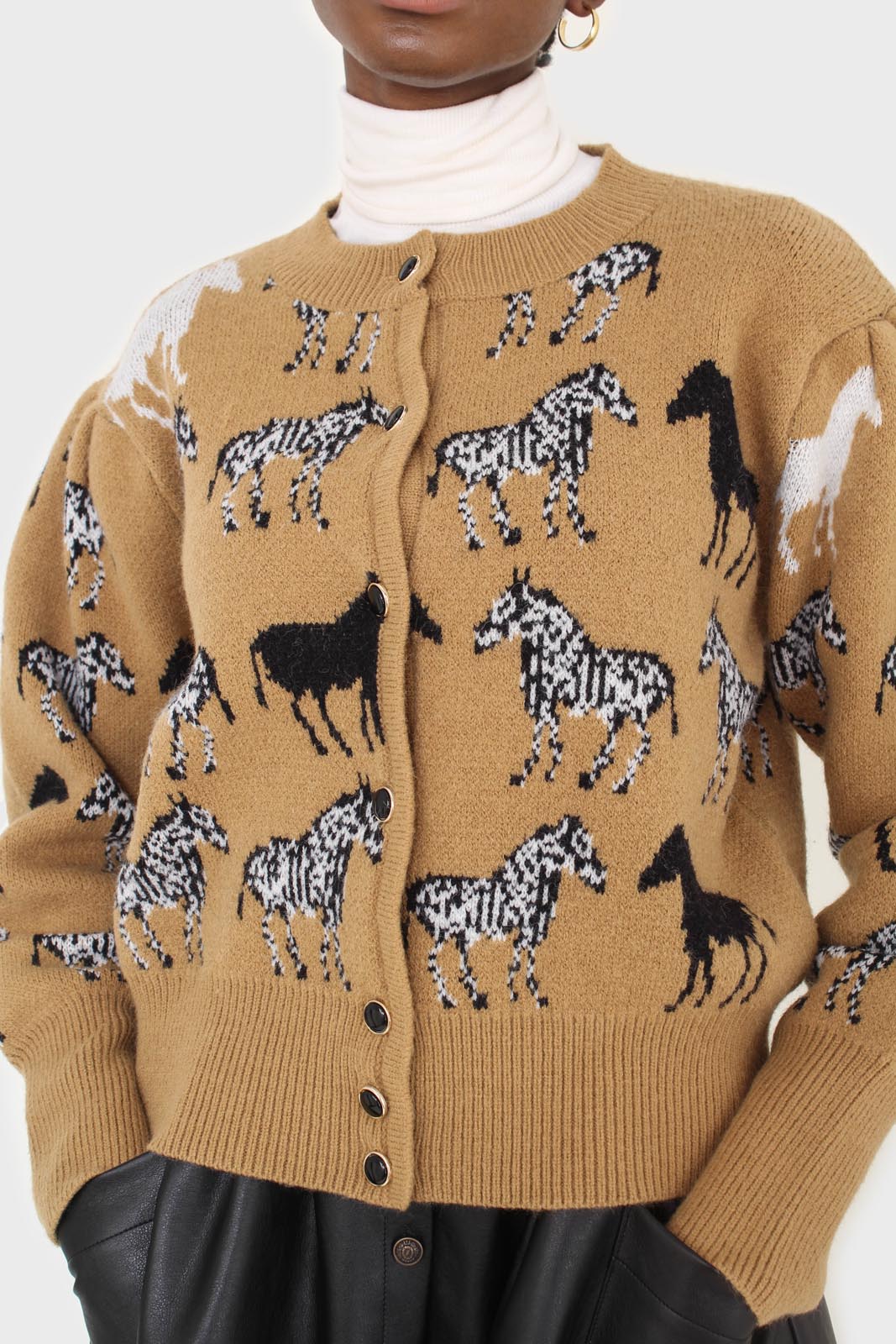 Beige zebra metal button puff sleeved cardigan_2