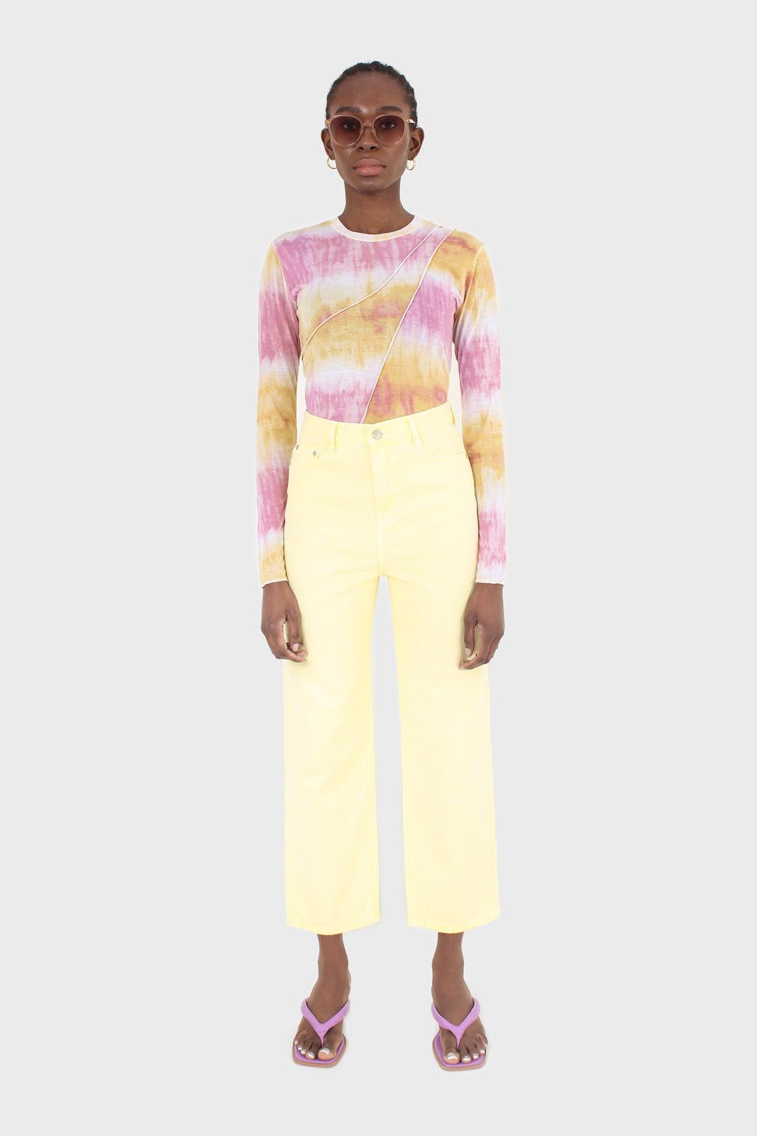 Pale yellow loose fit jeans - 215_3