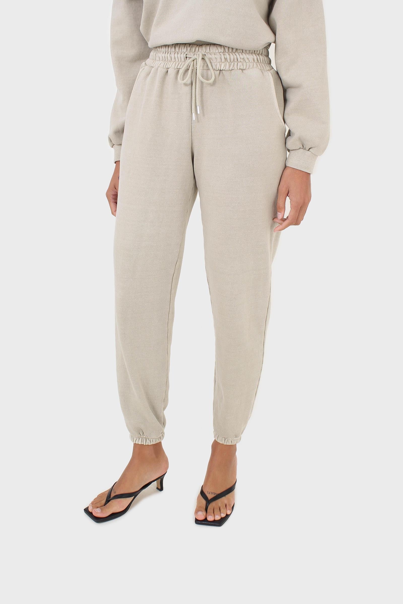 Beige pigment sweatpants_1