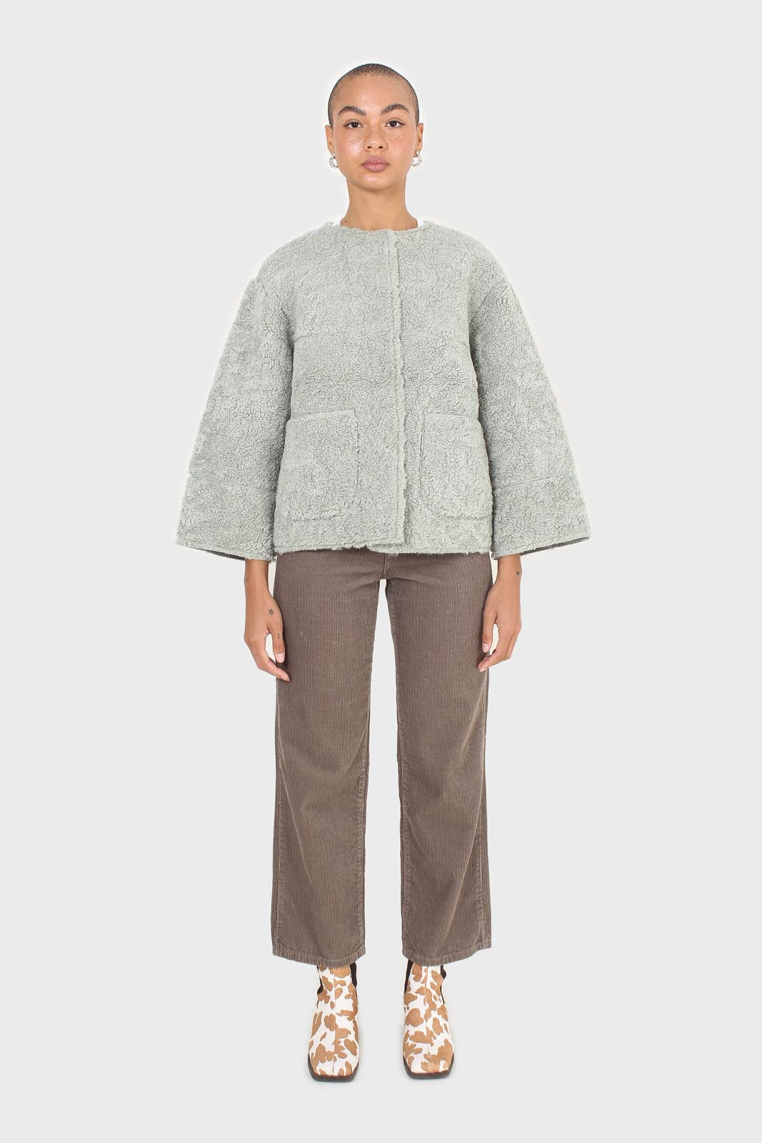 Mint oversized pocket teddy jacket_4