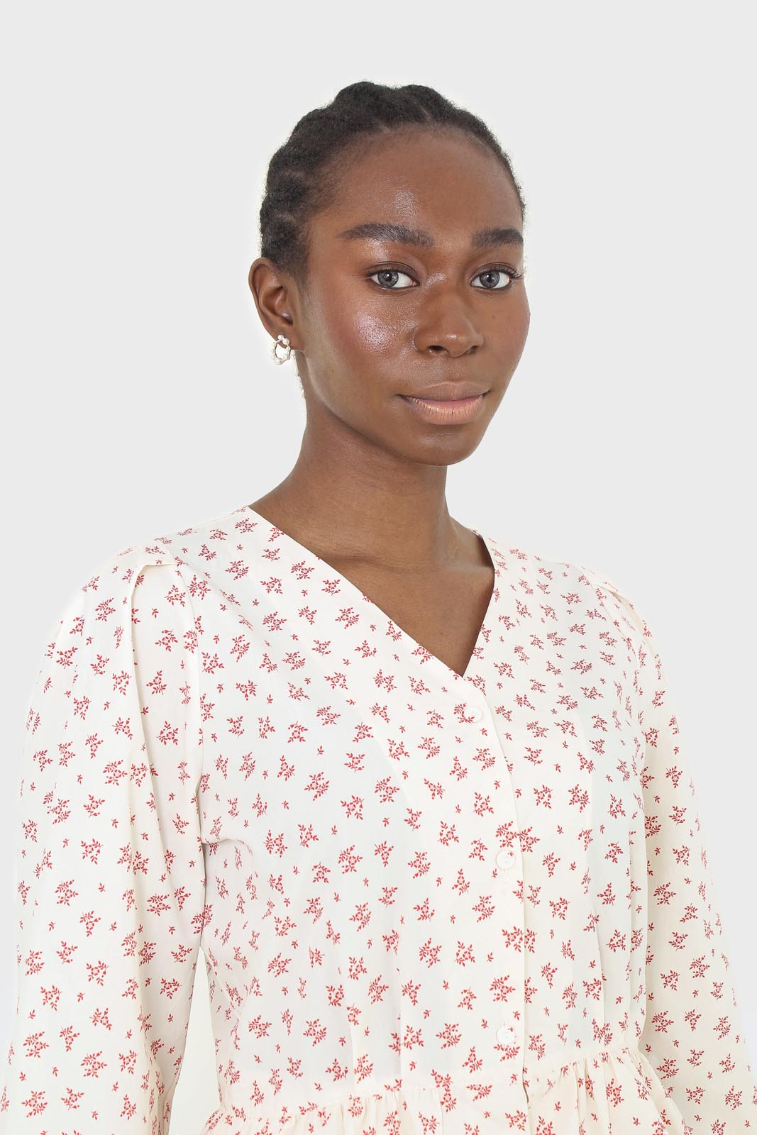 Ivory and red floral print cotton blouse_7