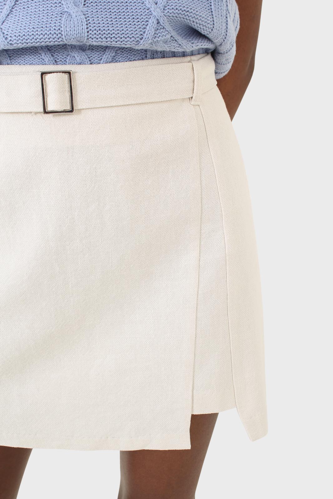 Ivory belted mini skirt_3