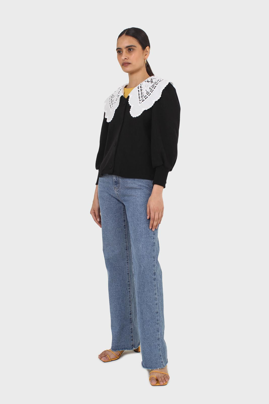 Black and ivory detachable lace collar cardigan_5