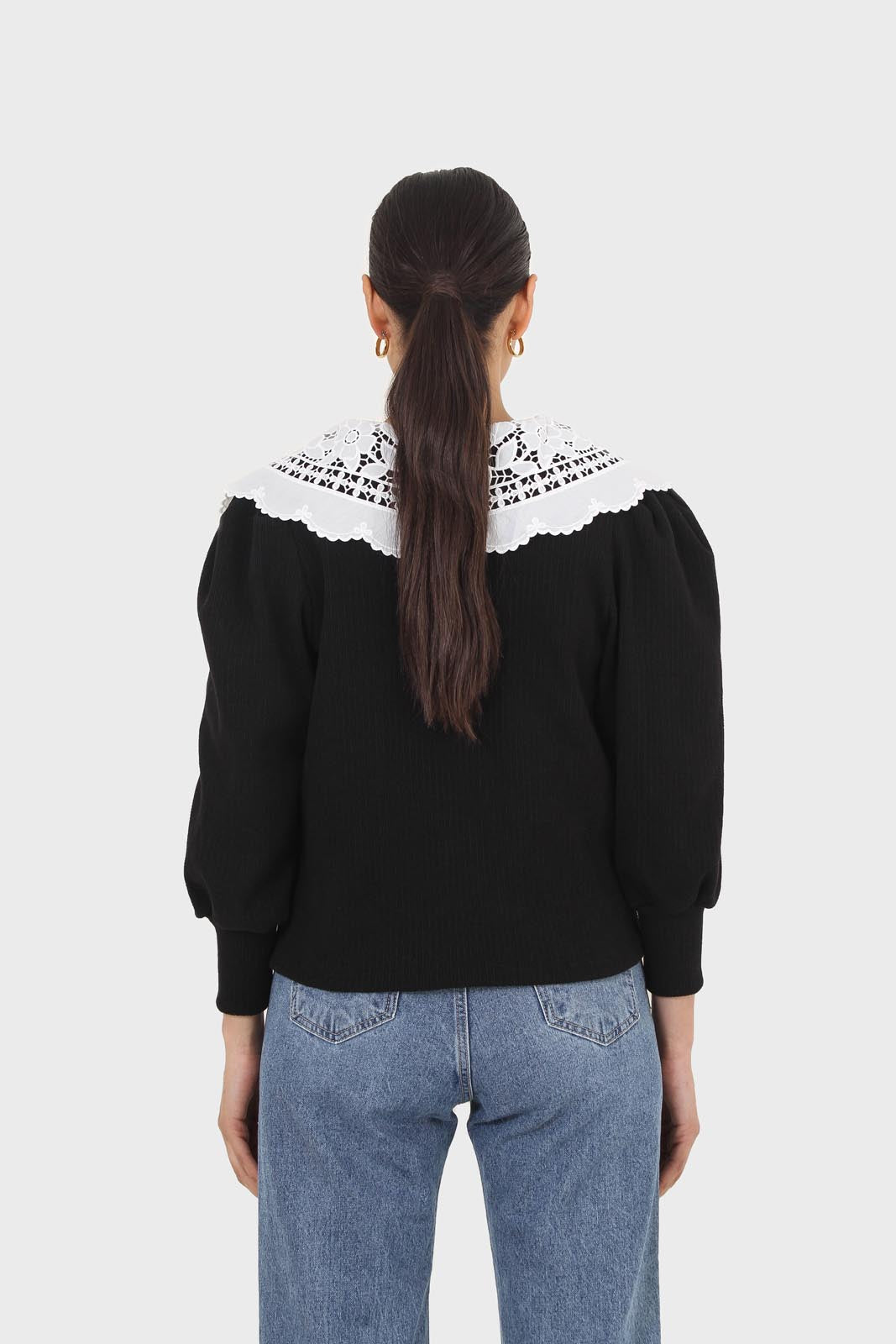 Black and ivory detachable lace collar cardigan_3